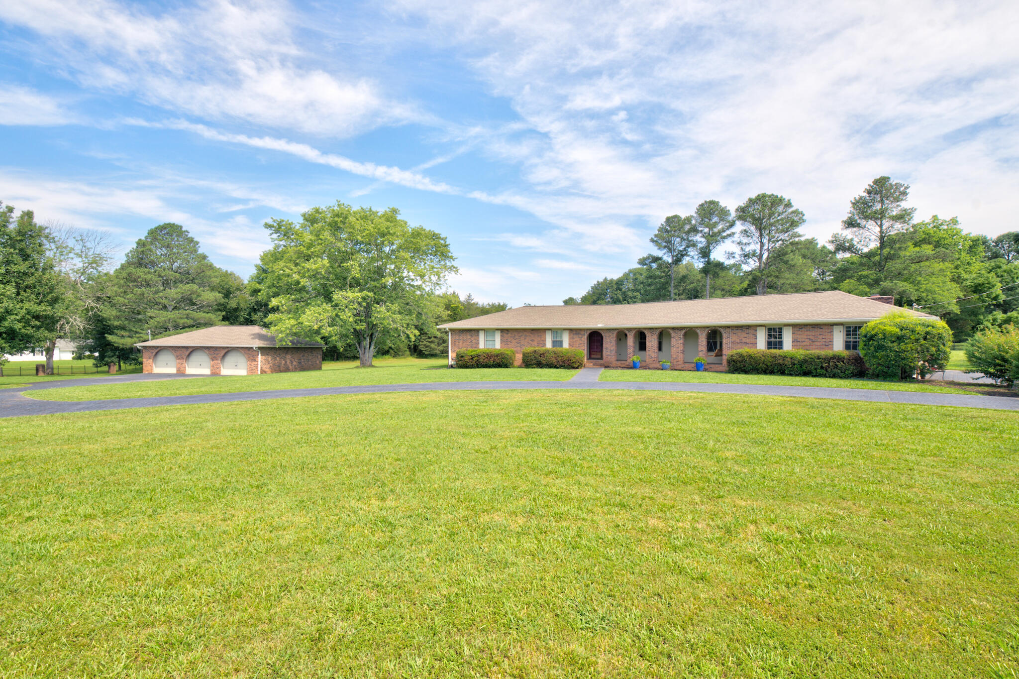 290 Powder Horn Lane