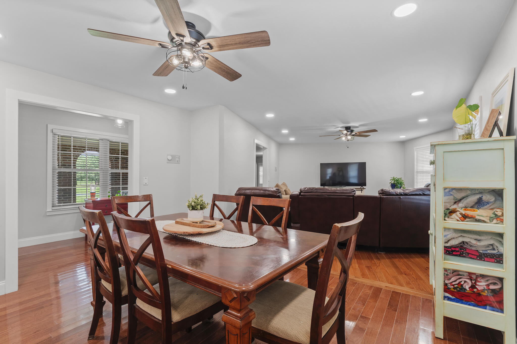 290 Powder Horn Lane