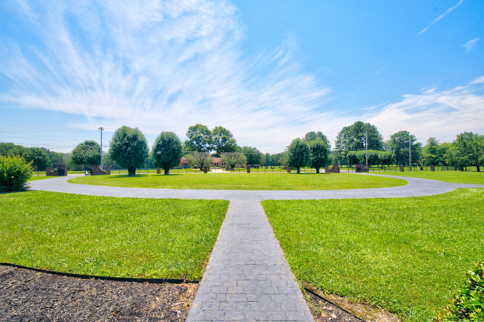 290 Powder Horn Lane