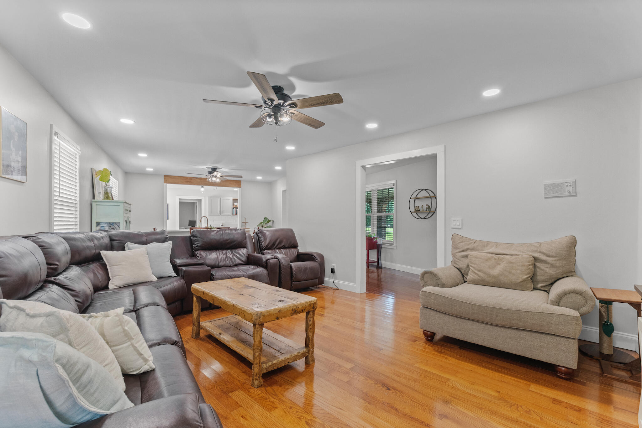 290 Powder Horn Lane