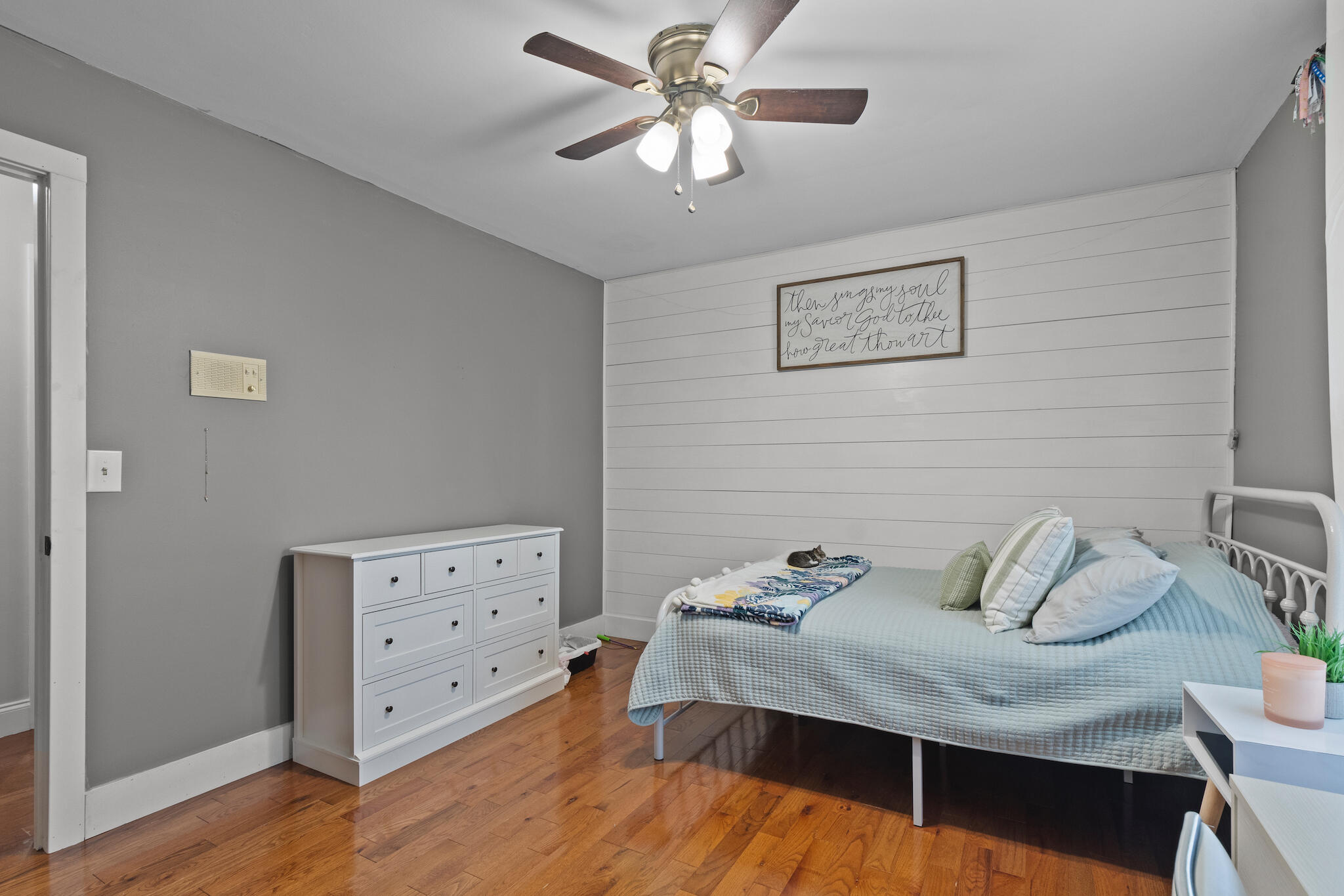 290 Powder Horn Lane