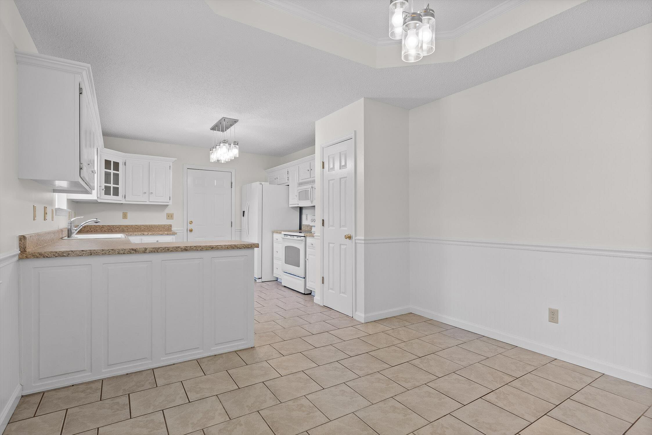 40 Castleview Court