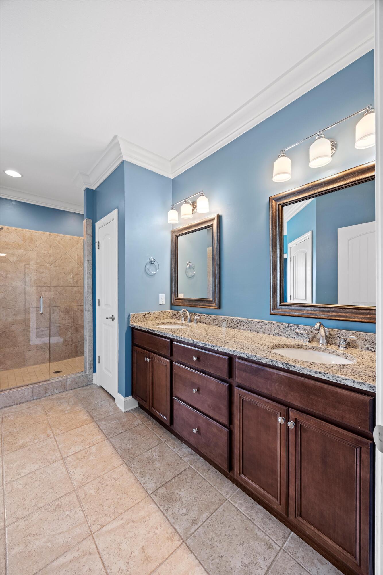 8594 River Birch Loop