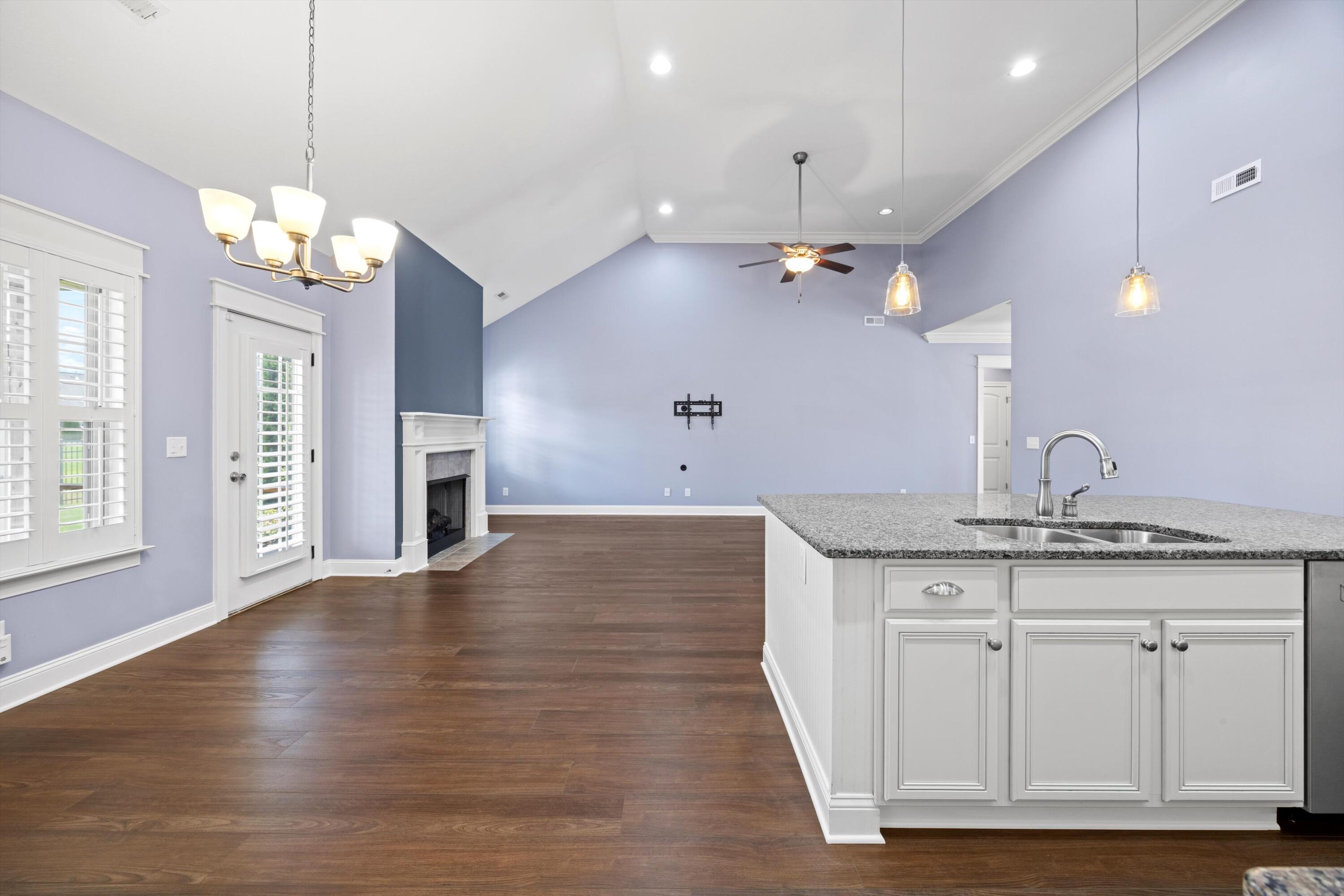 8594 River Birch Loop