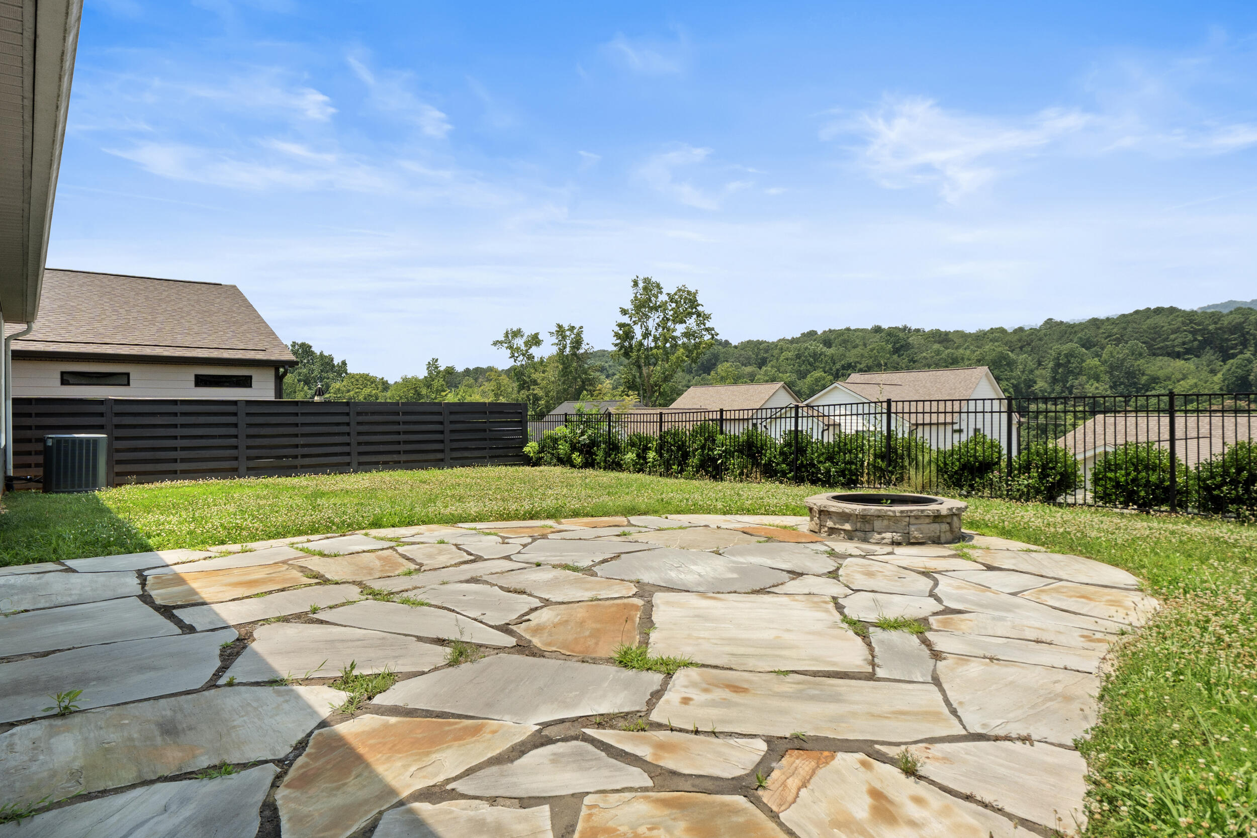 147 Yellowstone Way