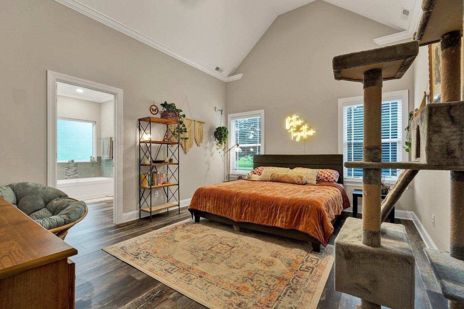 114 Fairhill Drive NE