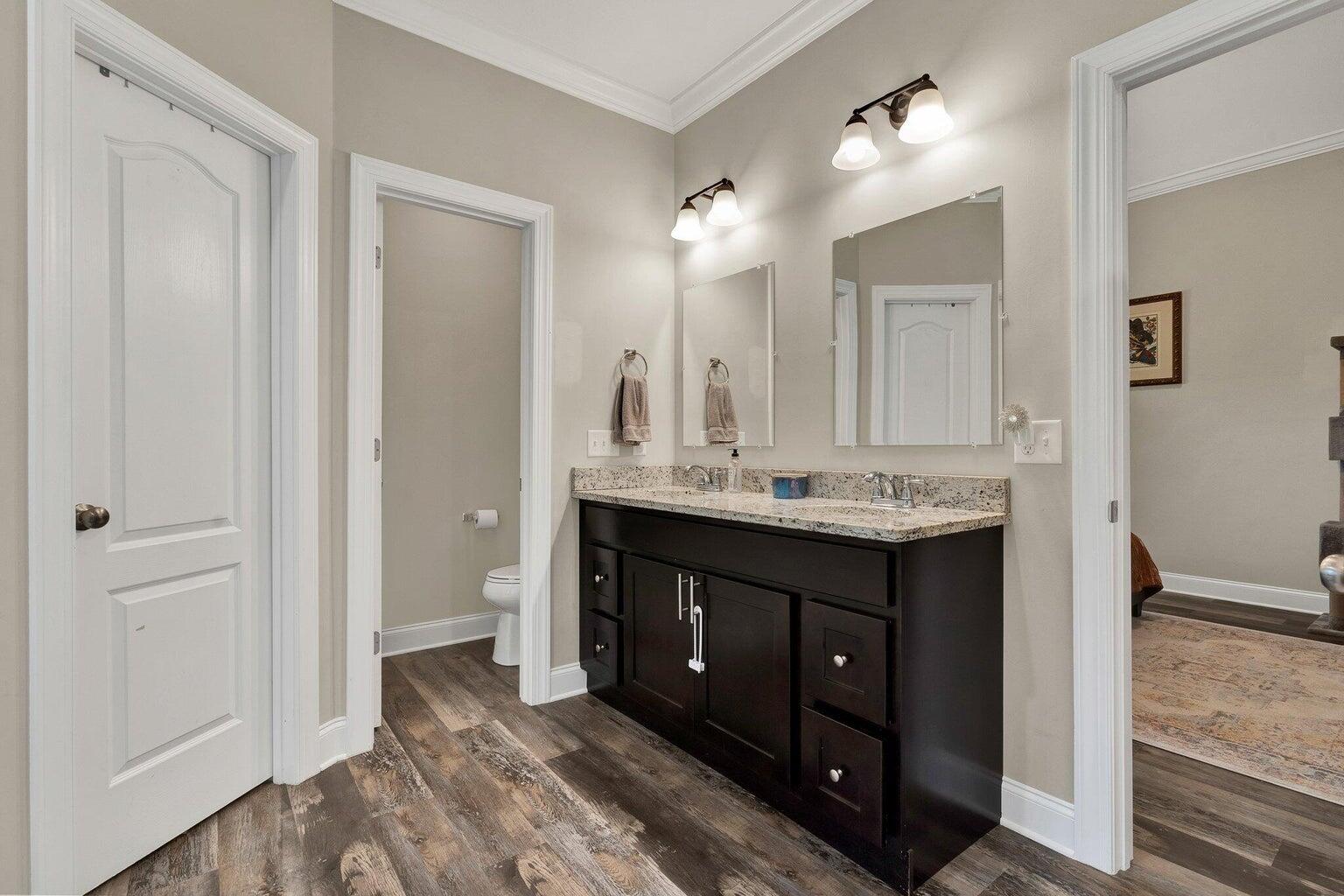 114 Fairhill Drive NE