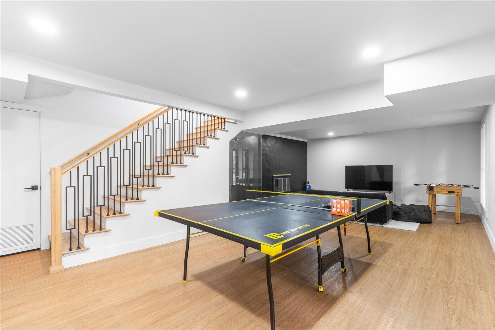1042 Sunset Drive