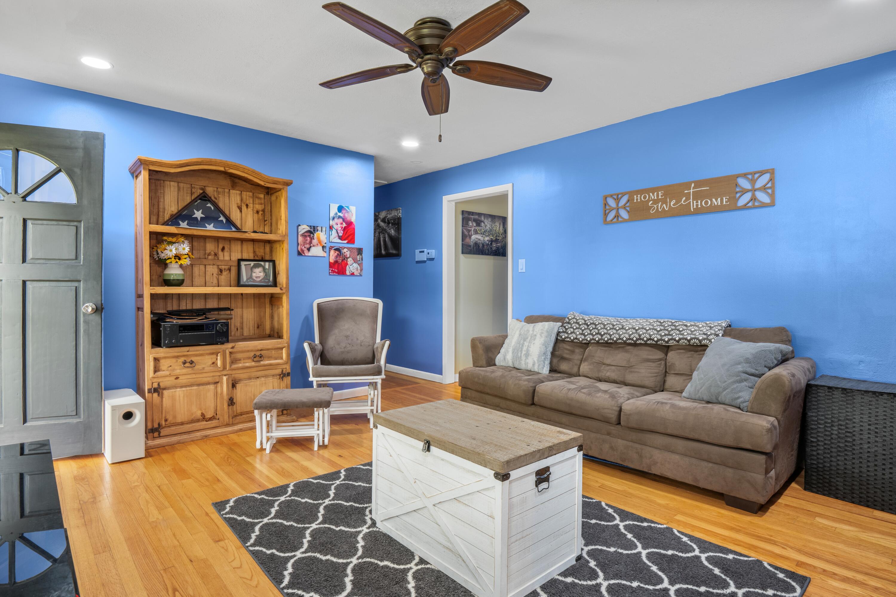 314 W 2nd Street