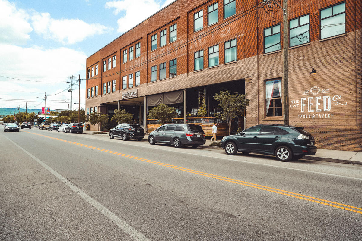 614 E Main Street, 104