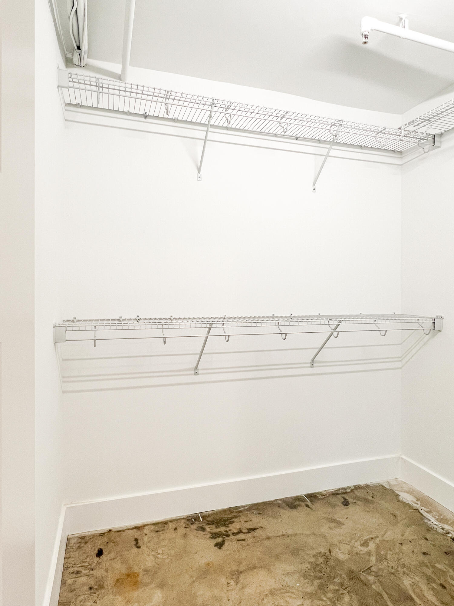 614 E Main Street, 104