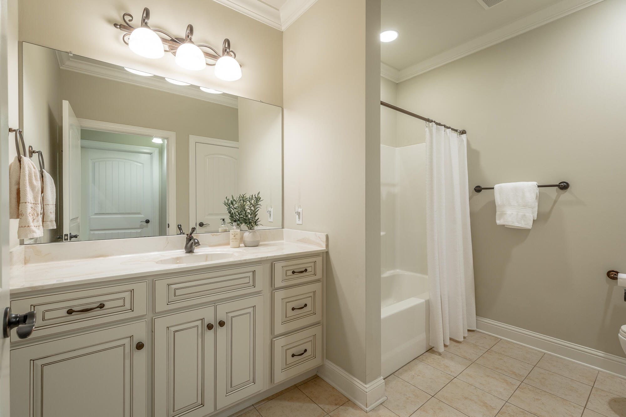 4581 Sweet Berry Lane
