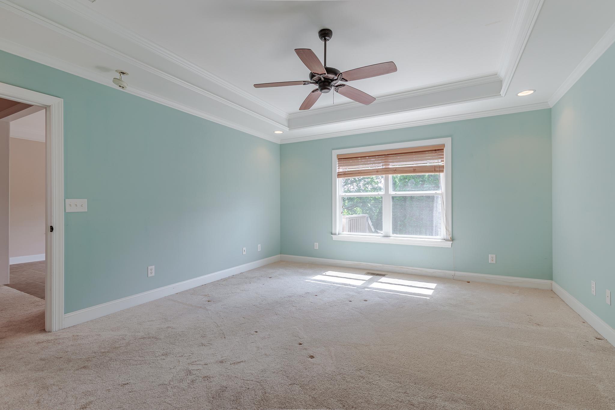 1105 Saddlebrook Drive