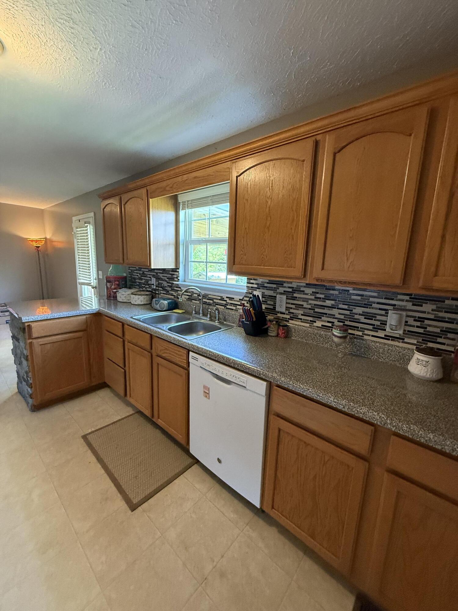 191 Lookout Circle