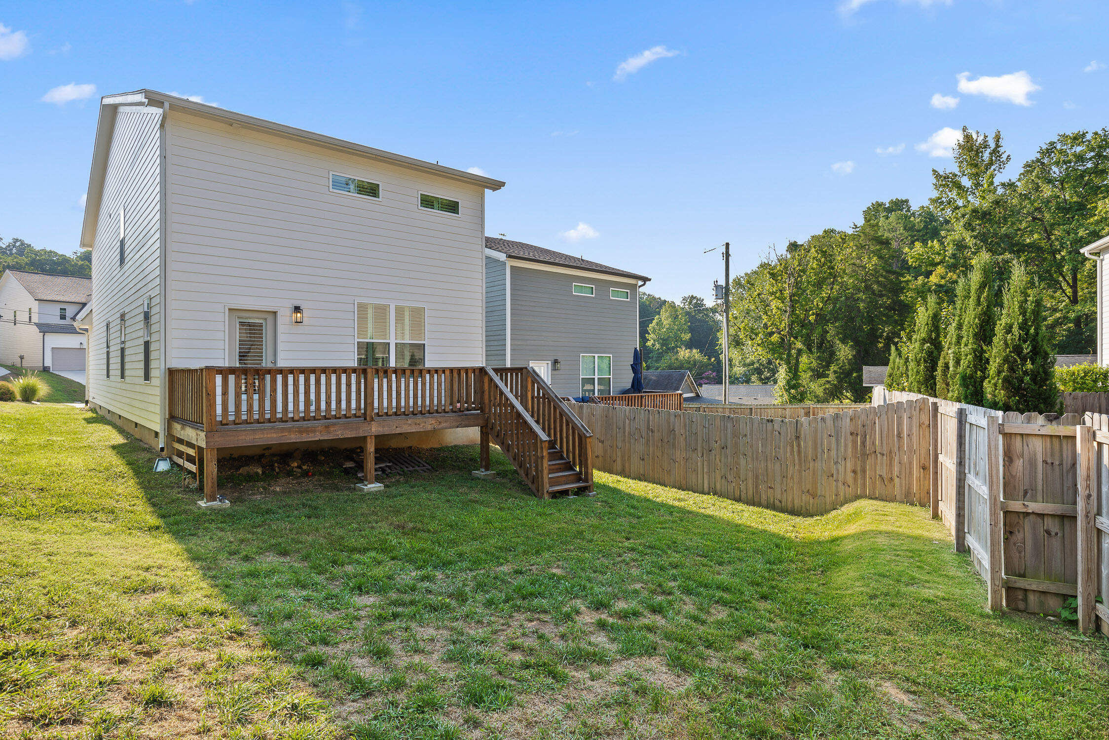 246 Hedgewood Drive