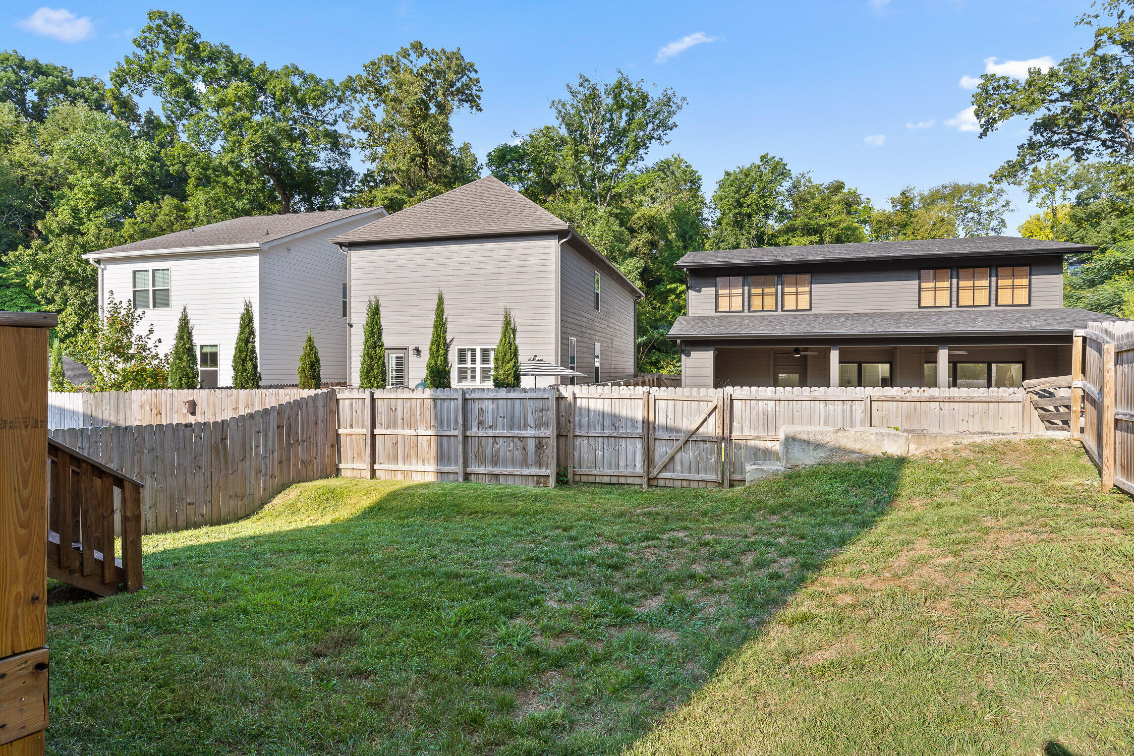 246 Hedgewood Drive