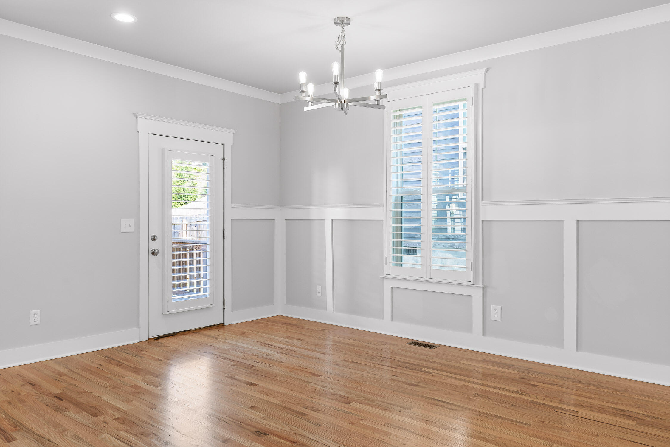 246 Hedgewood Drive