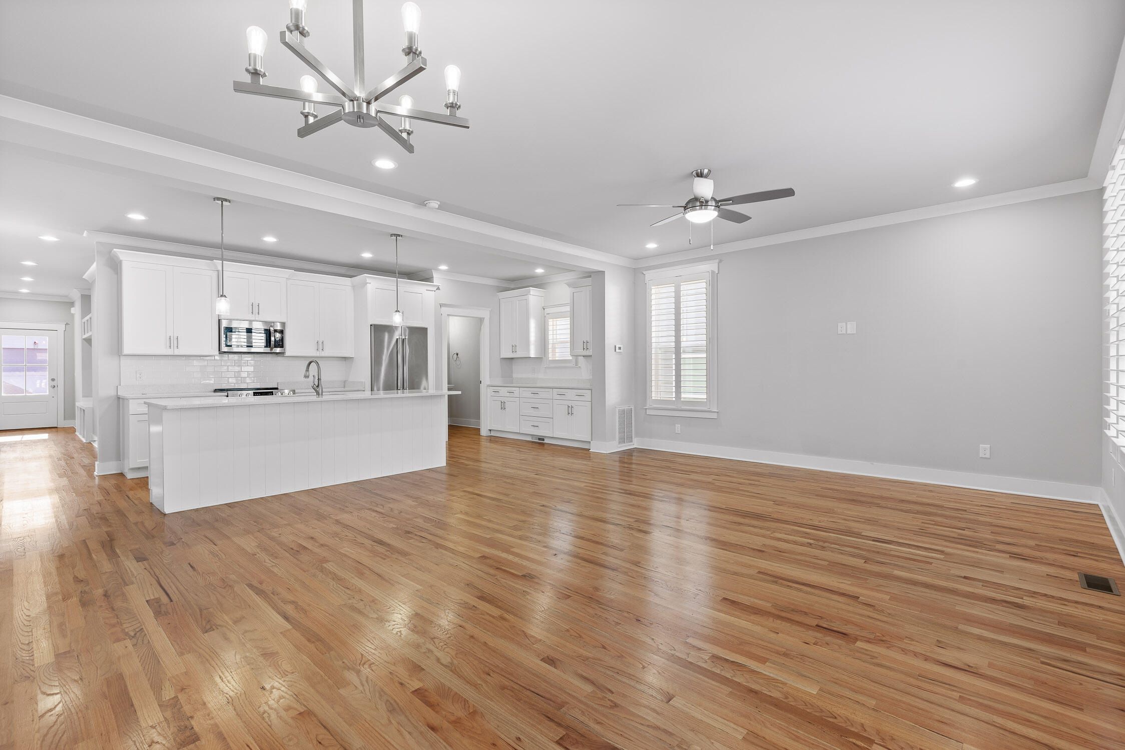 246 Hedgewood Drive