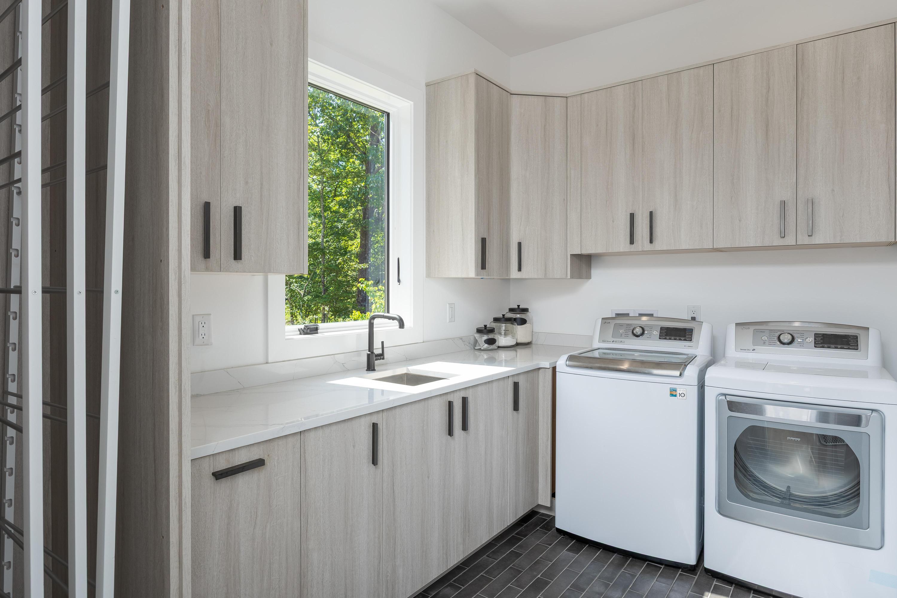 1034 Montlake Road