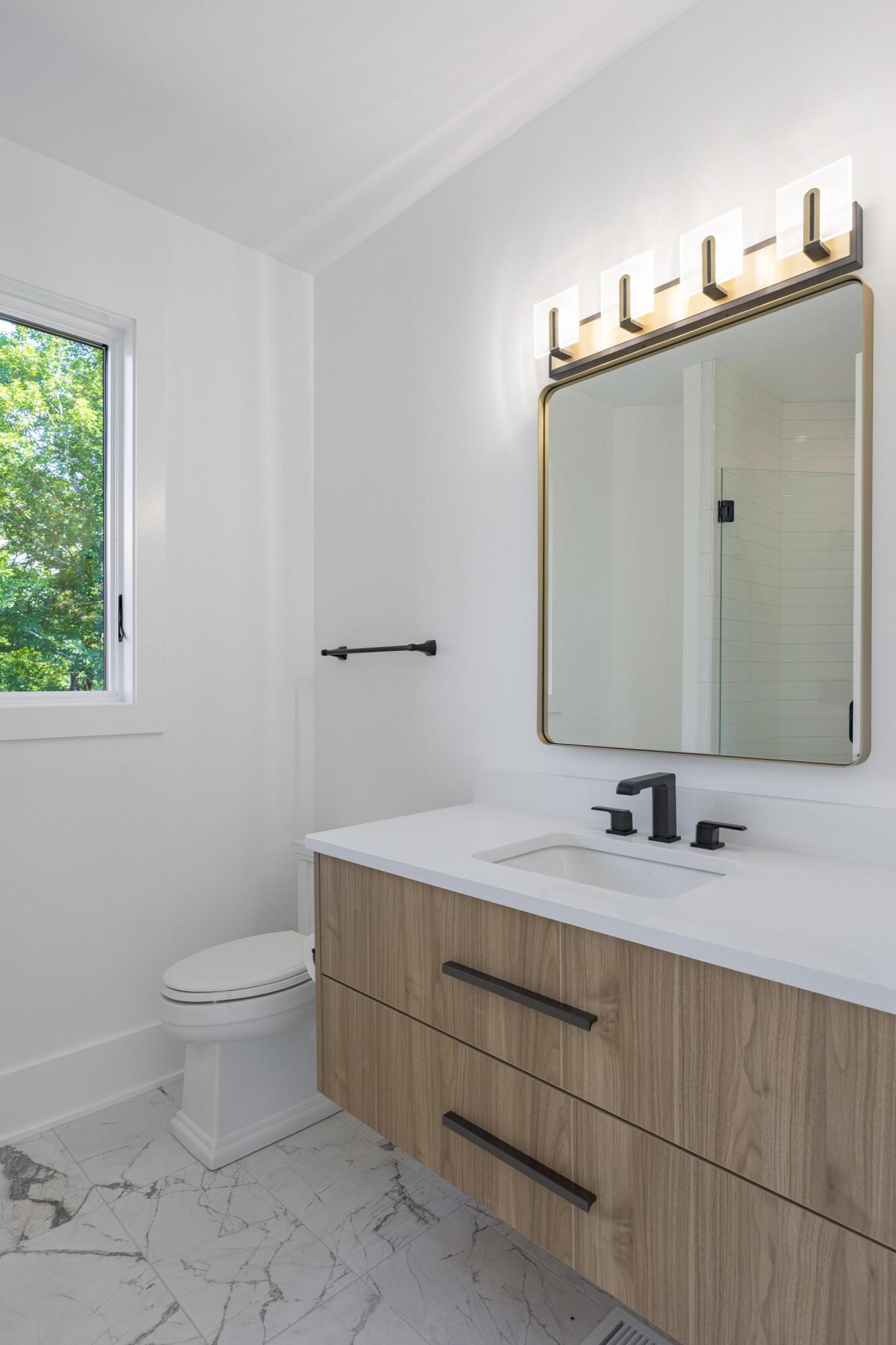 1034 Montlake Road