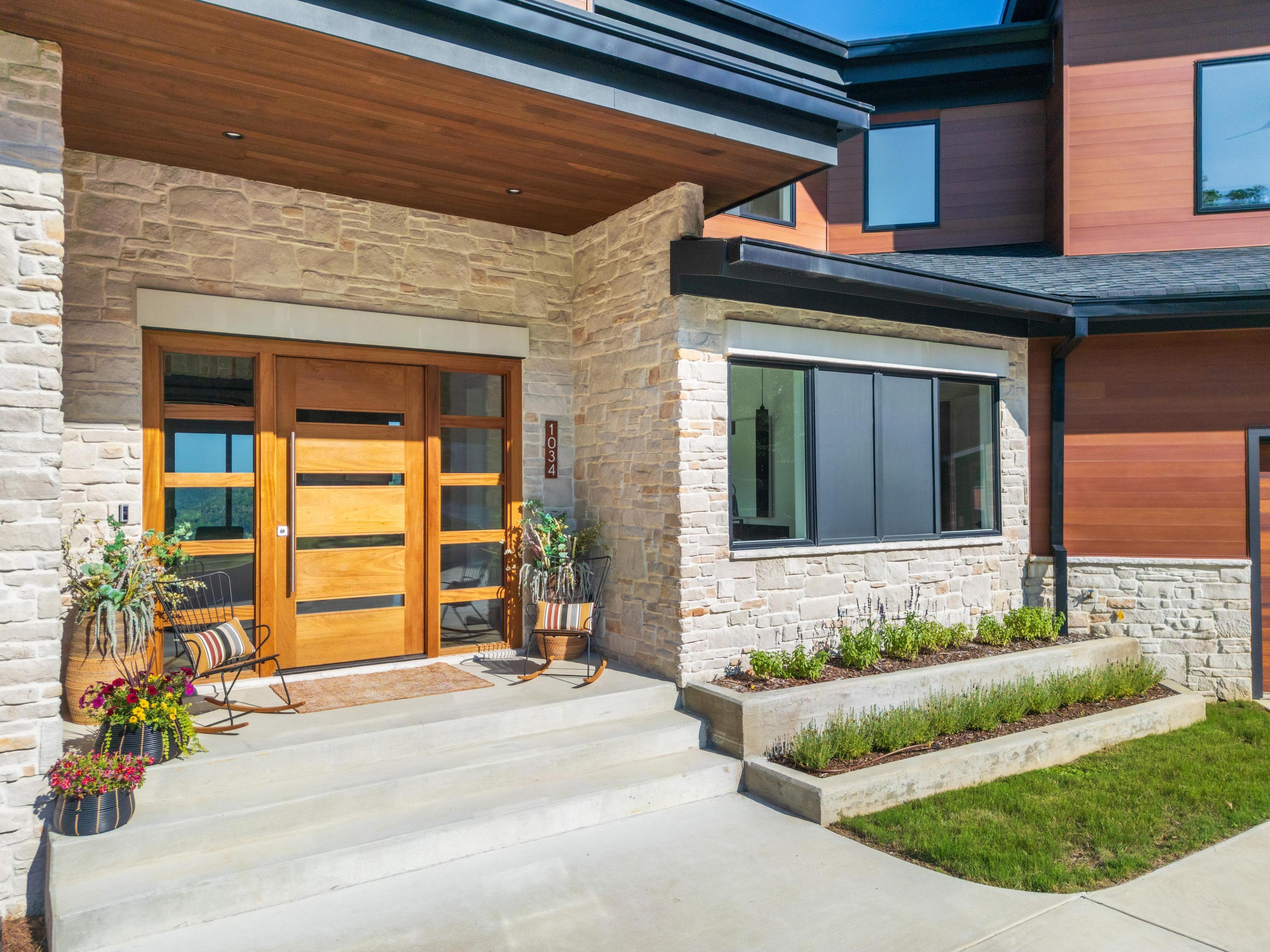 1034 Montlake Road