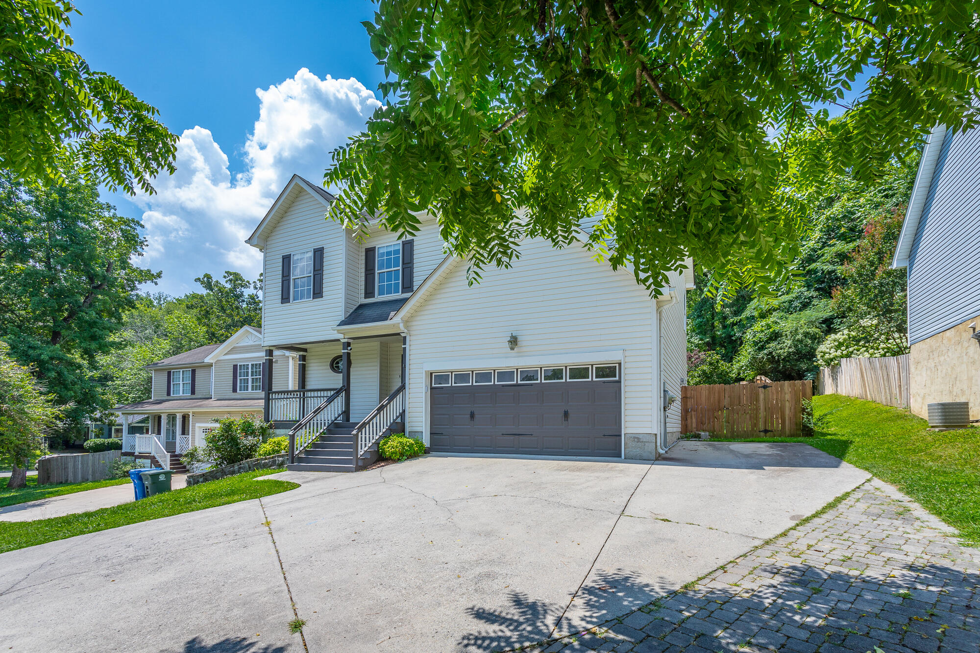 846 Altamont Road