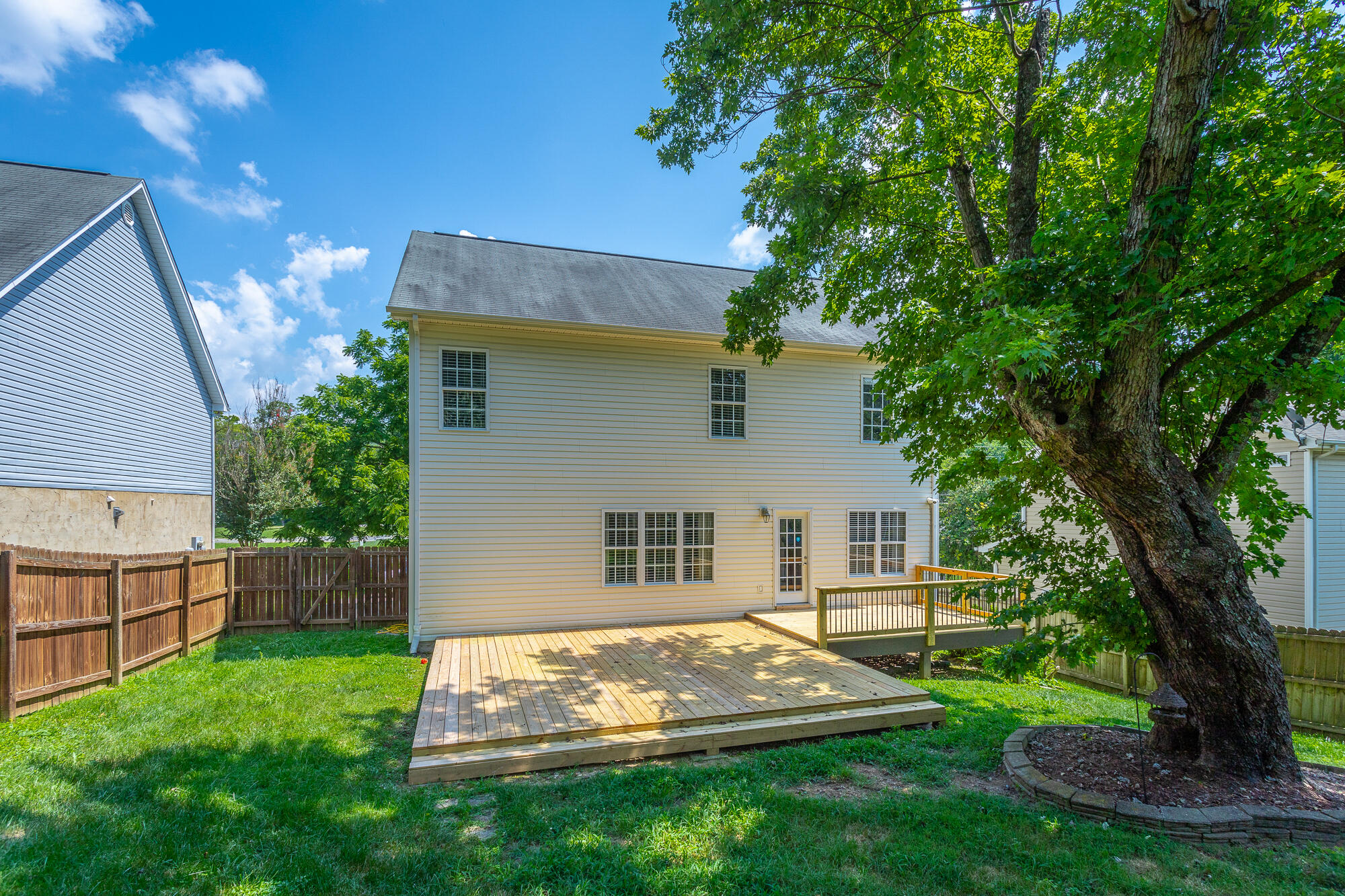 846 Altamont Road