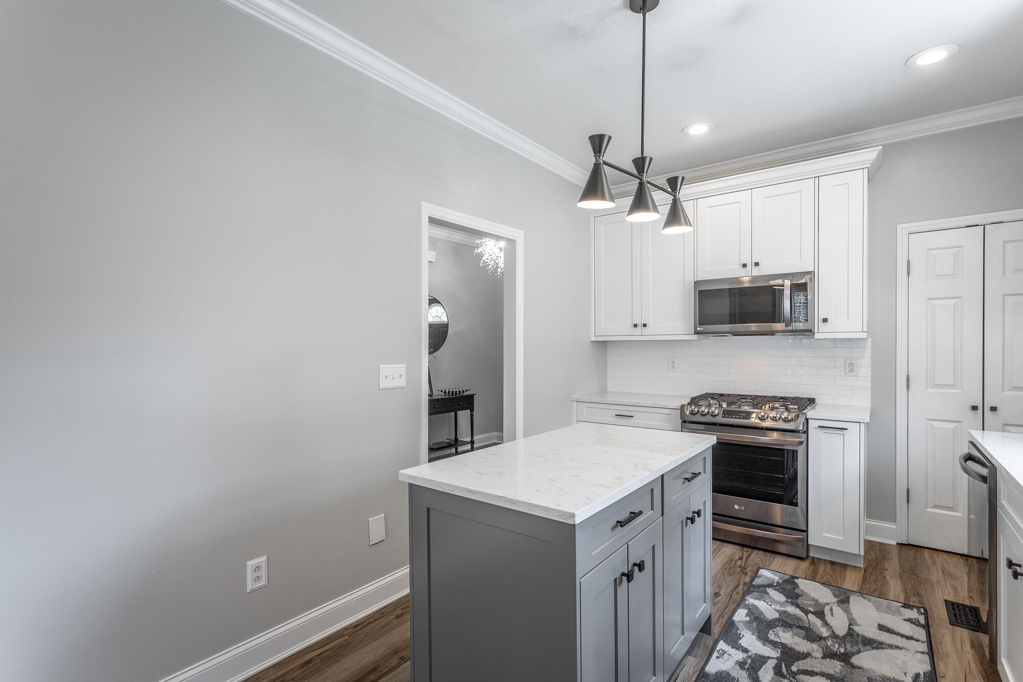 846 Altamont Road