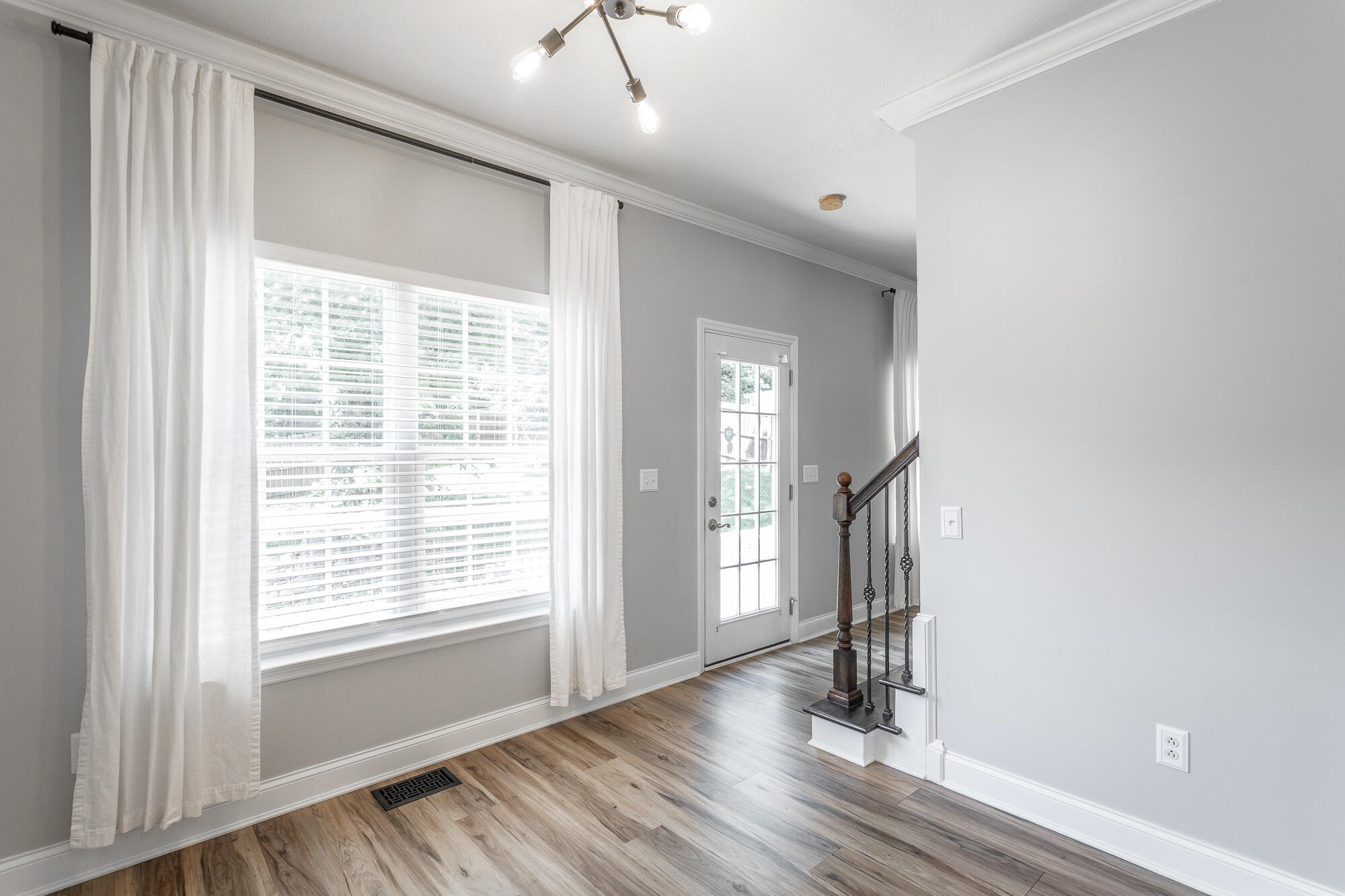 846 Altamont Road