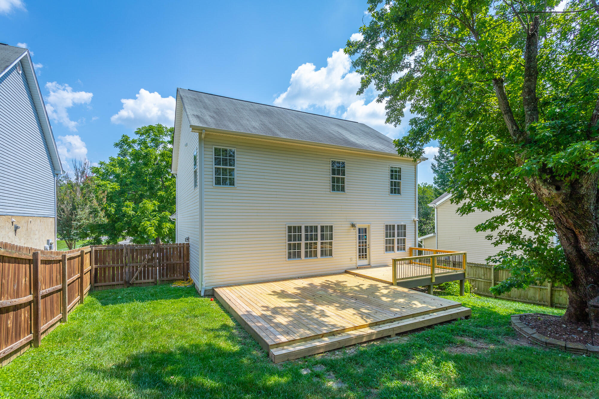 846 Altamont Road