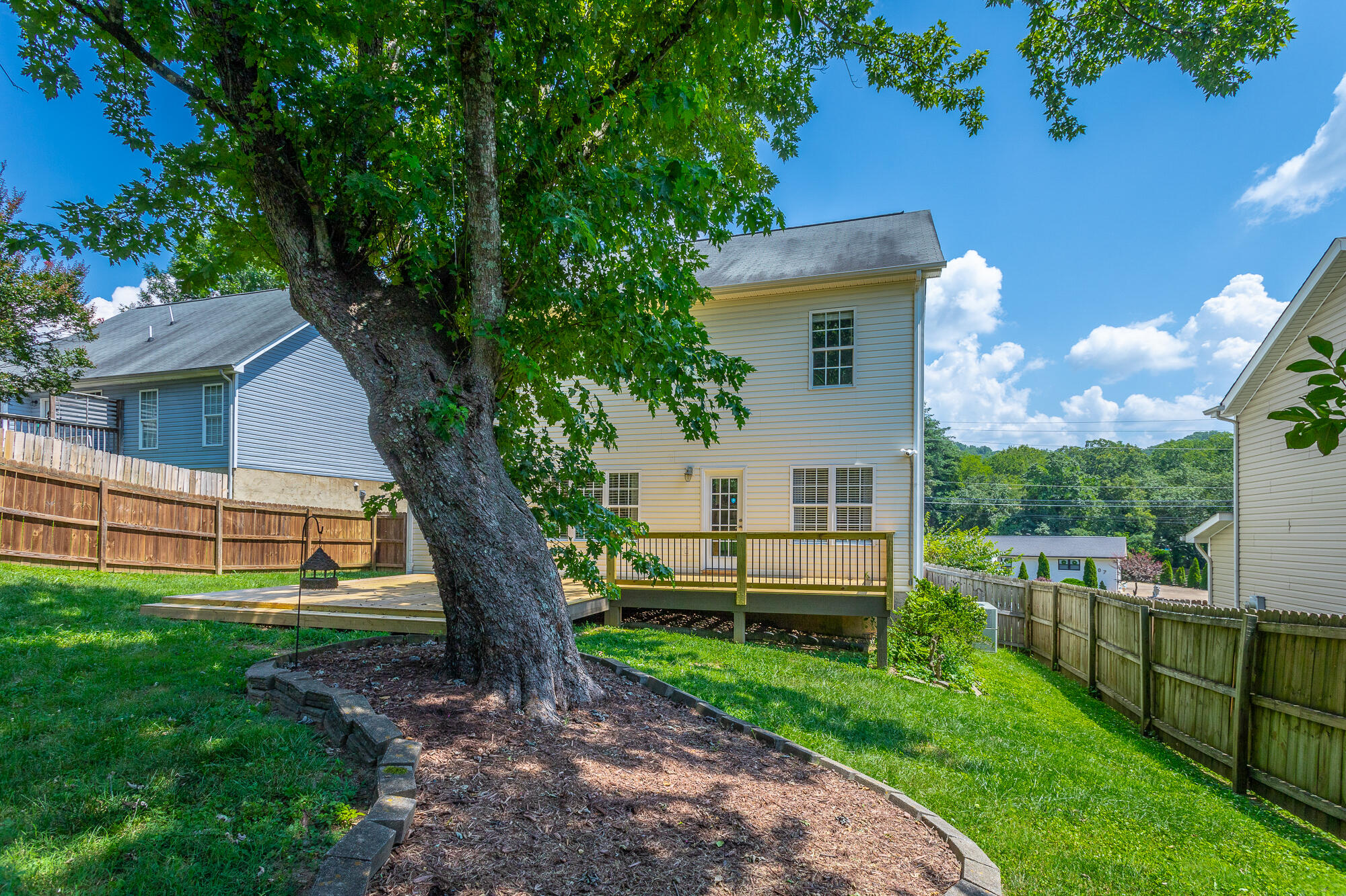 846 Altamont Road