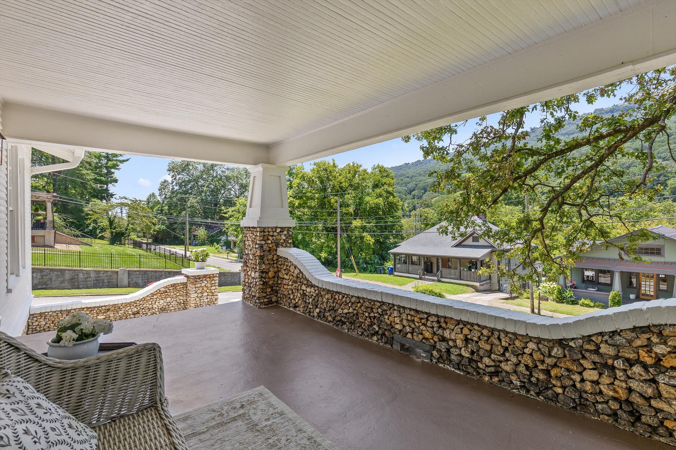 4218 Tennessee Avenue