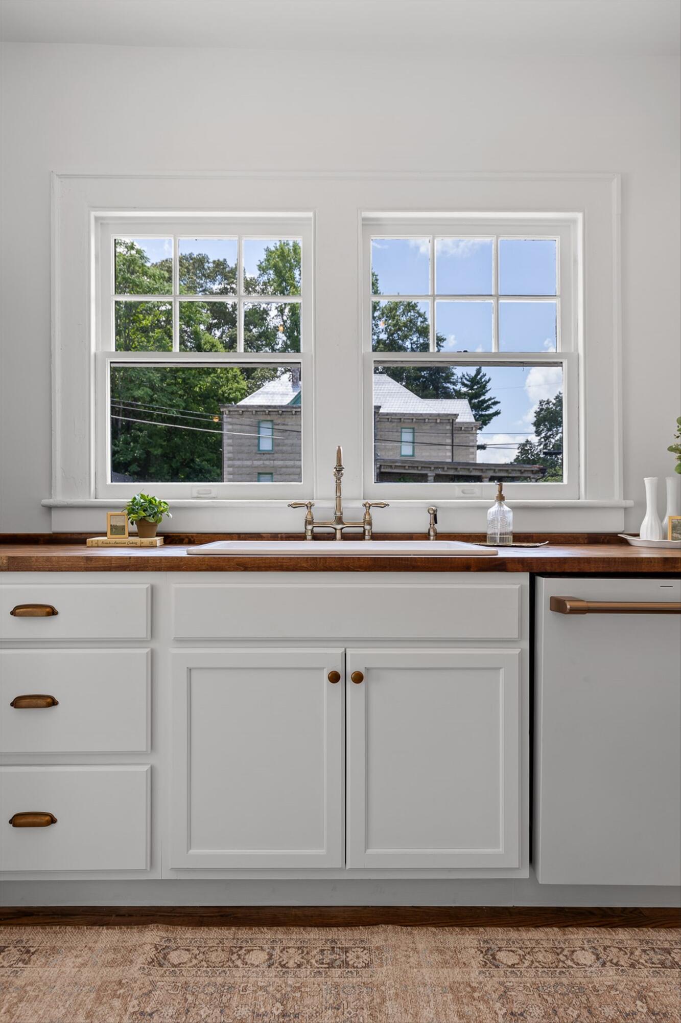 4218 Tennessee Avenue