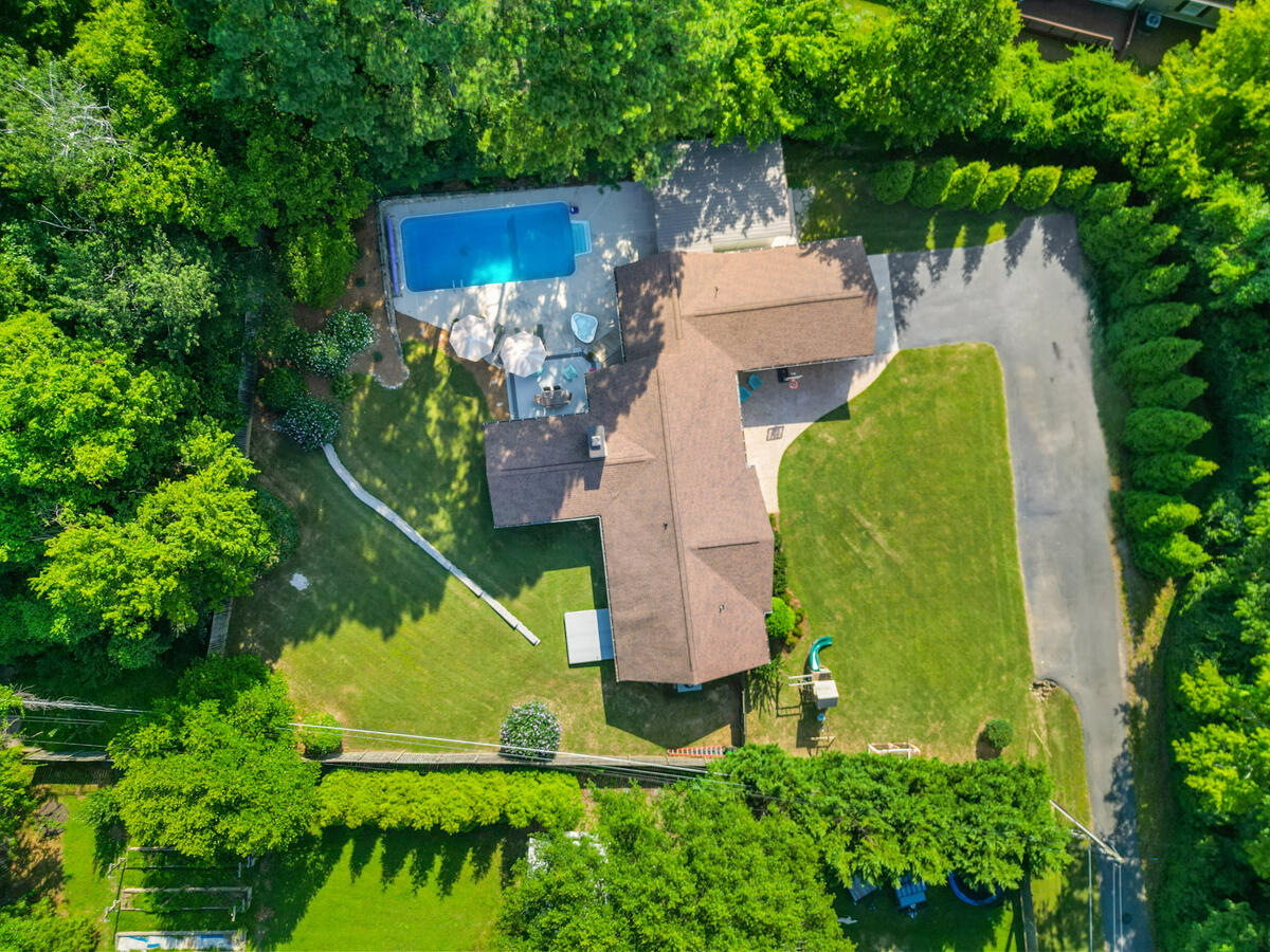 93 Fairhills Drive