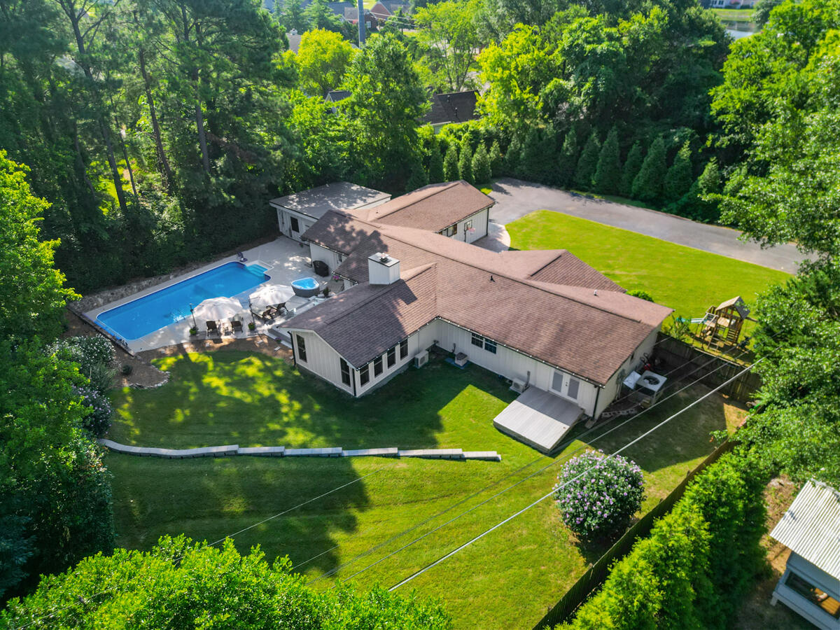 93 Fairhills Drive