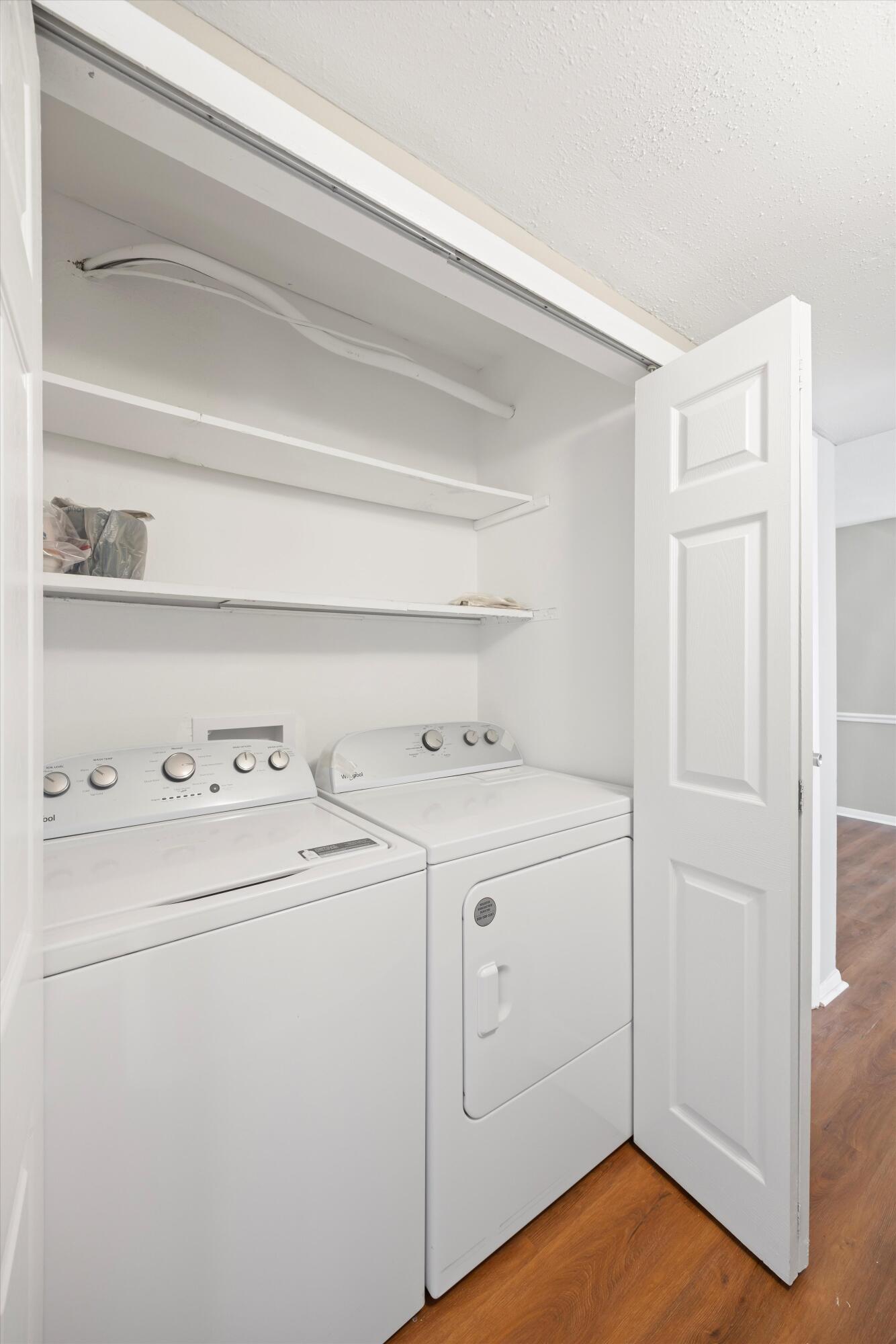 900 Mountain Creek Road, V479