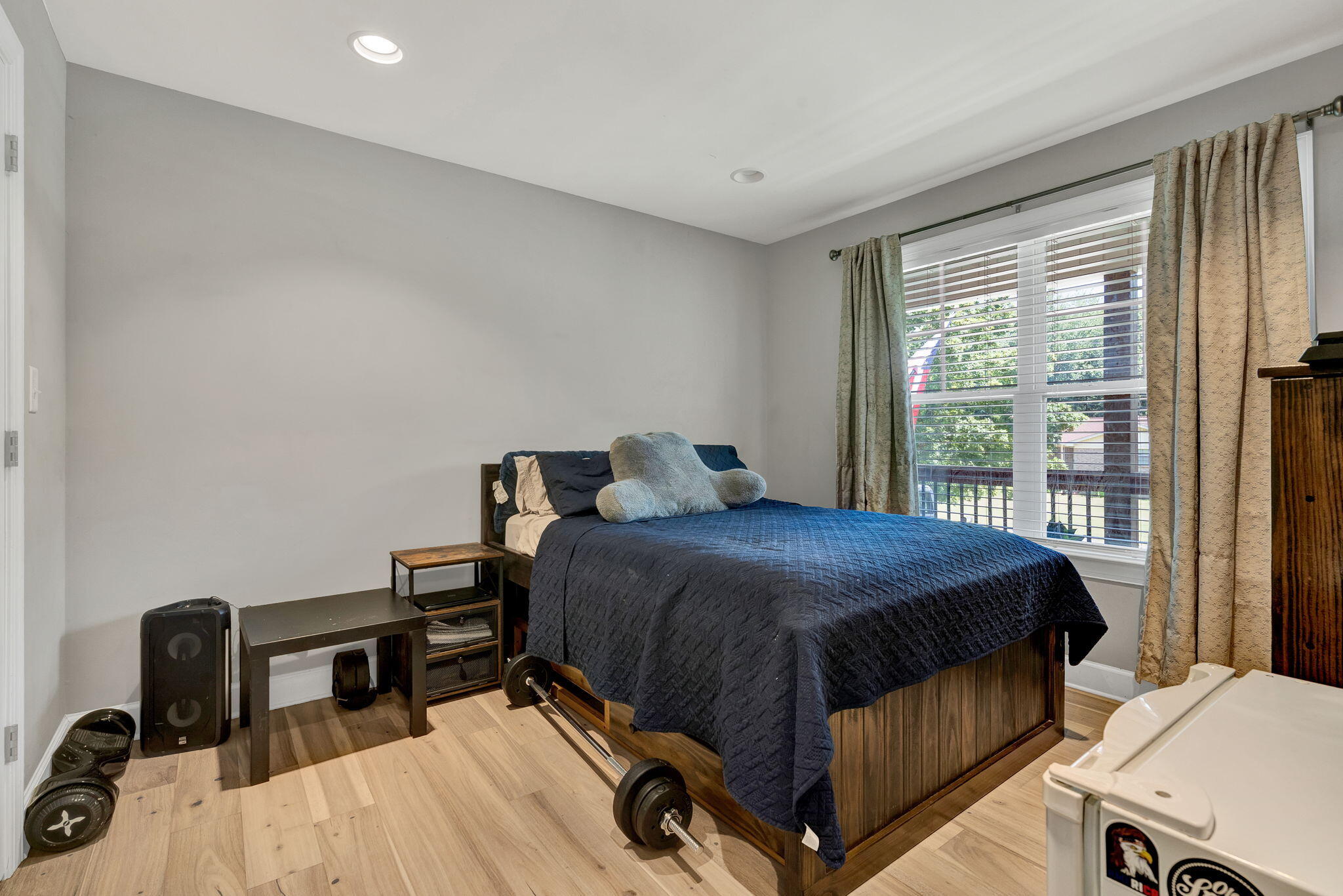 1302 Blythe Ferry Place NE