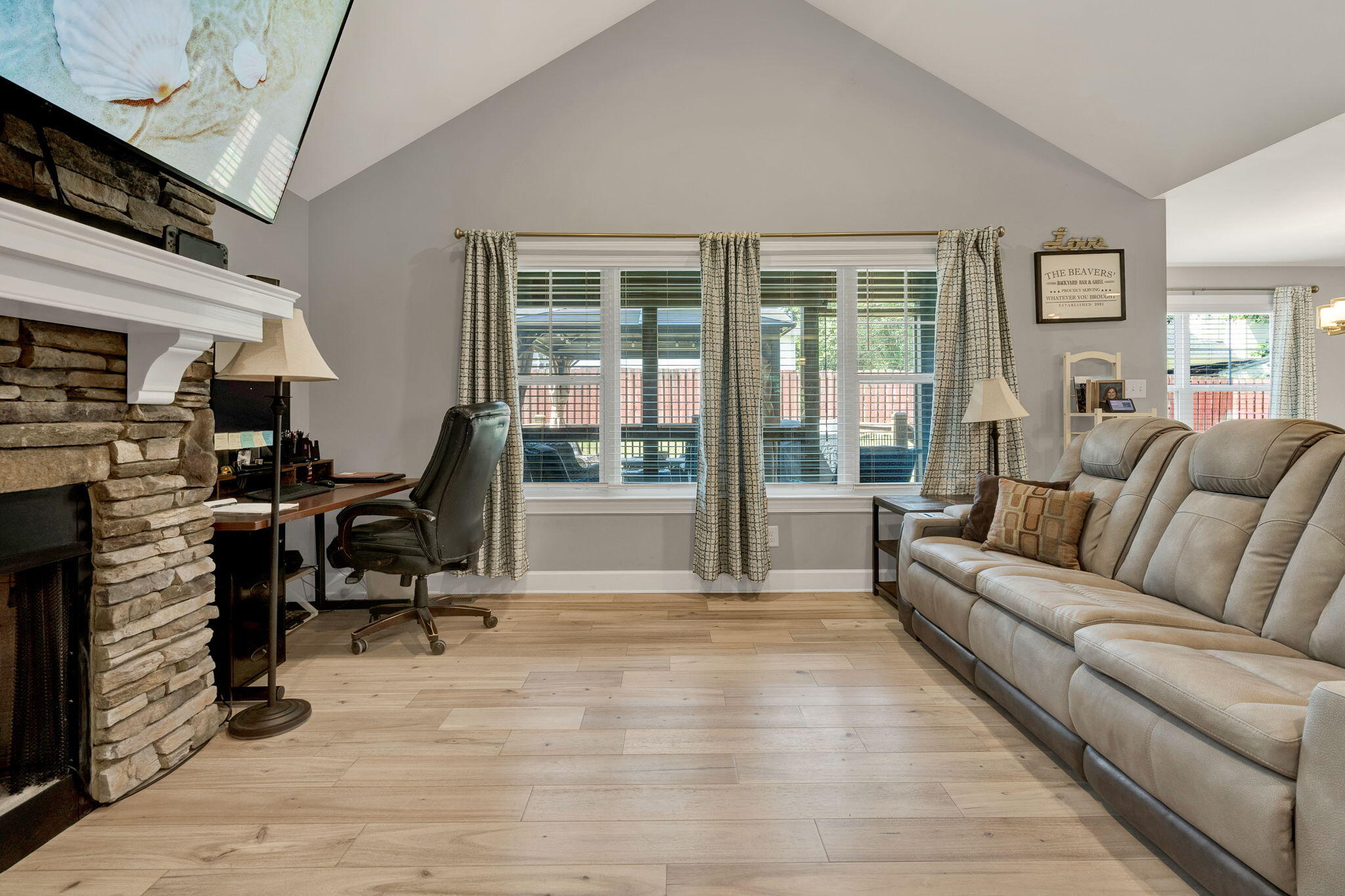 1302 Blythe Ferry Place NE