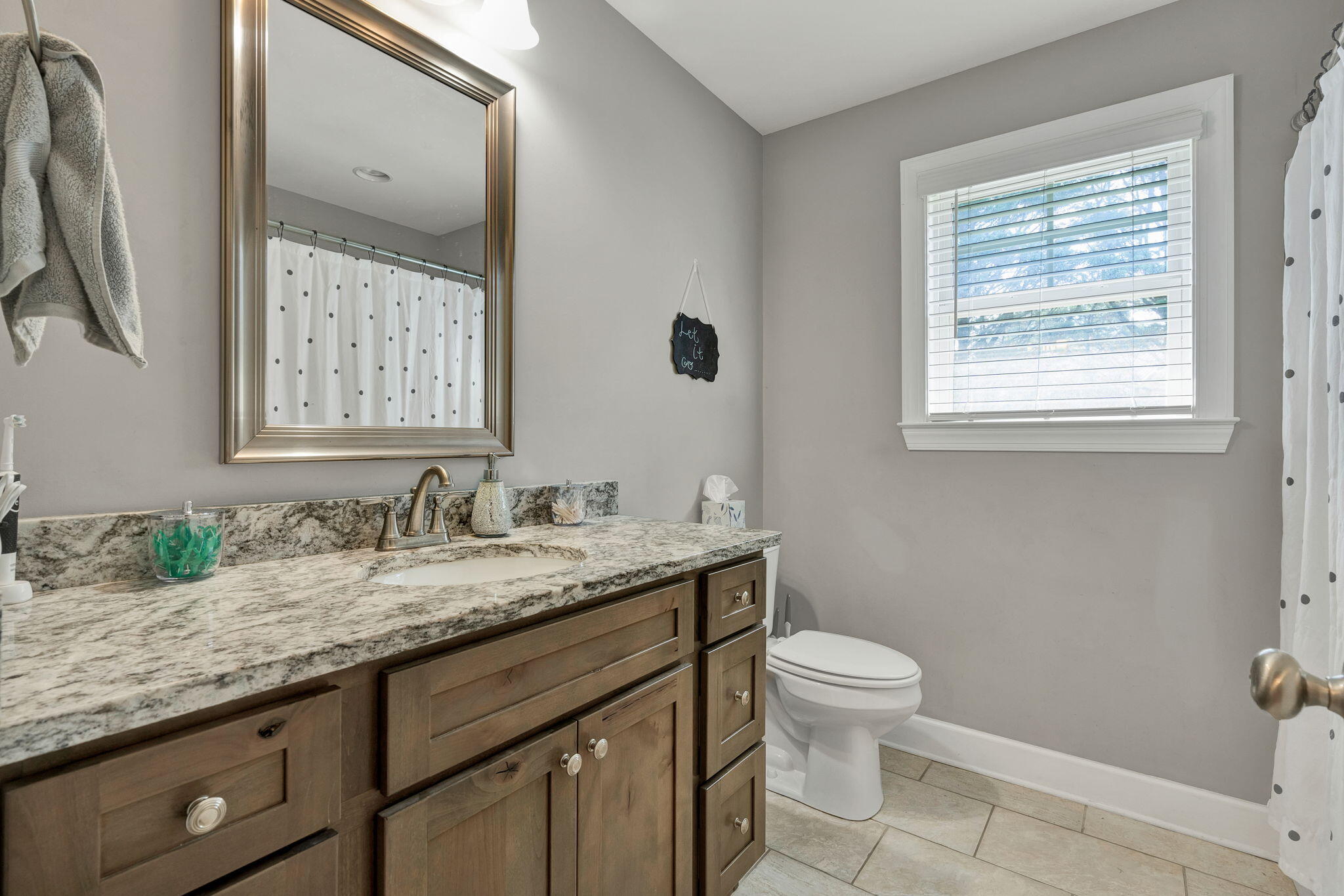 1302 Blythe Ferry Place NE