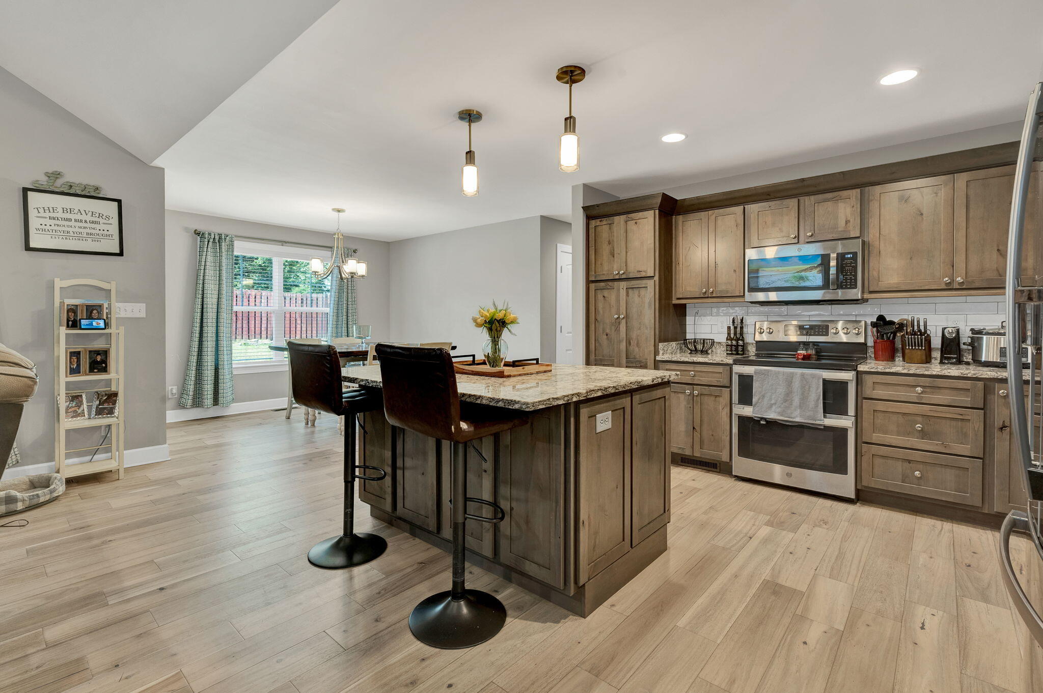 1302 Blythe Ferry Place NE