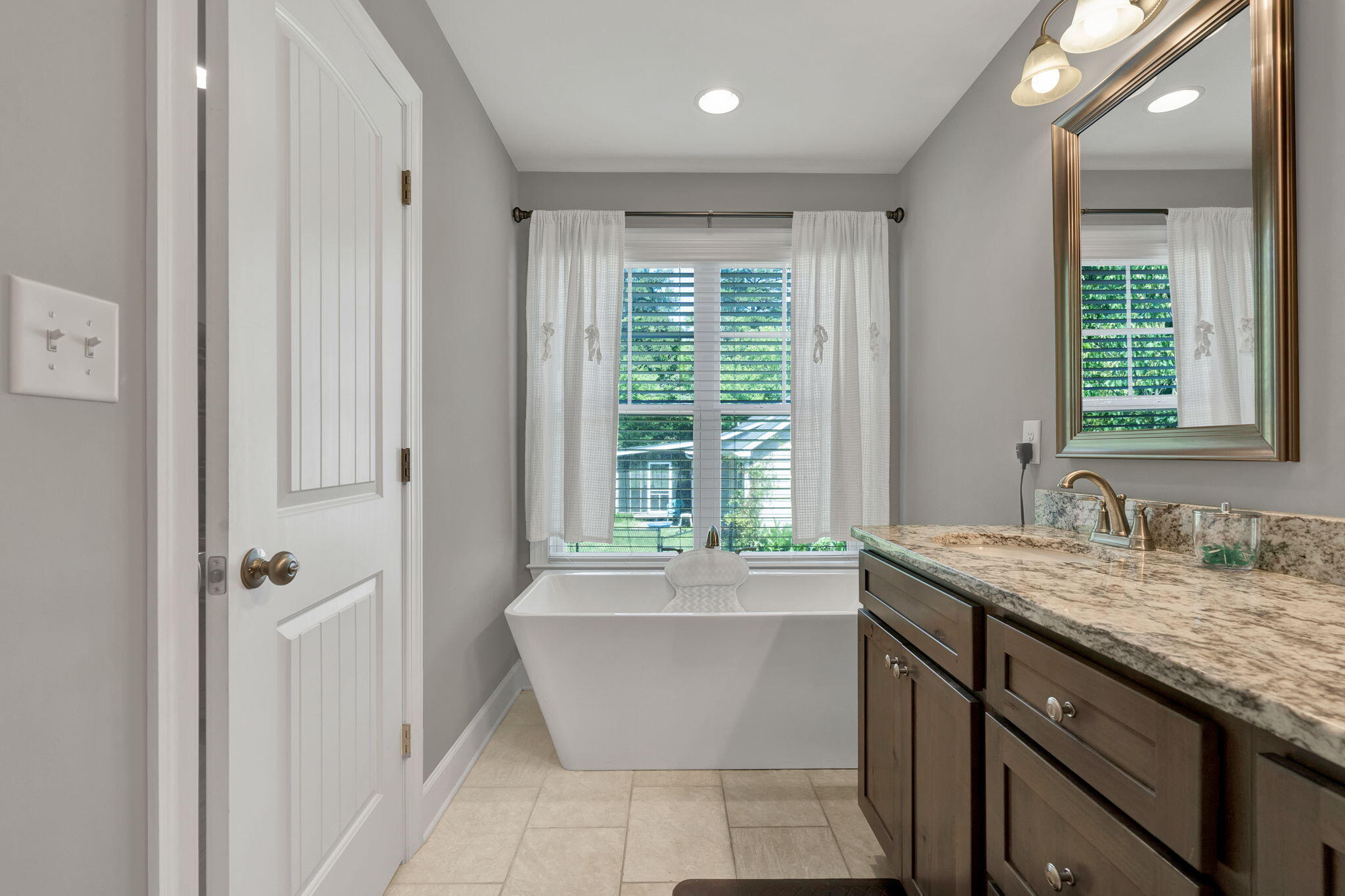 1302 Blythe Ferry Place NE