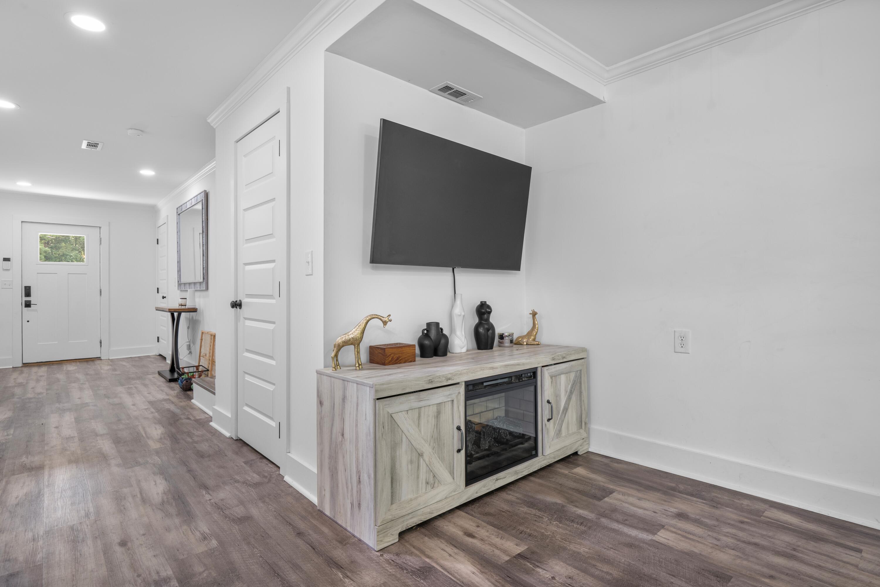13777 S Tonja Lane