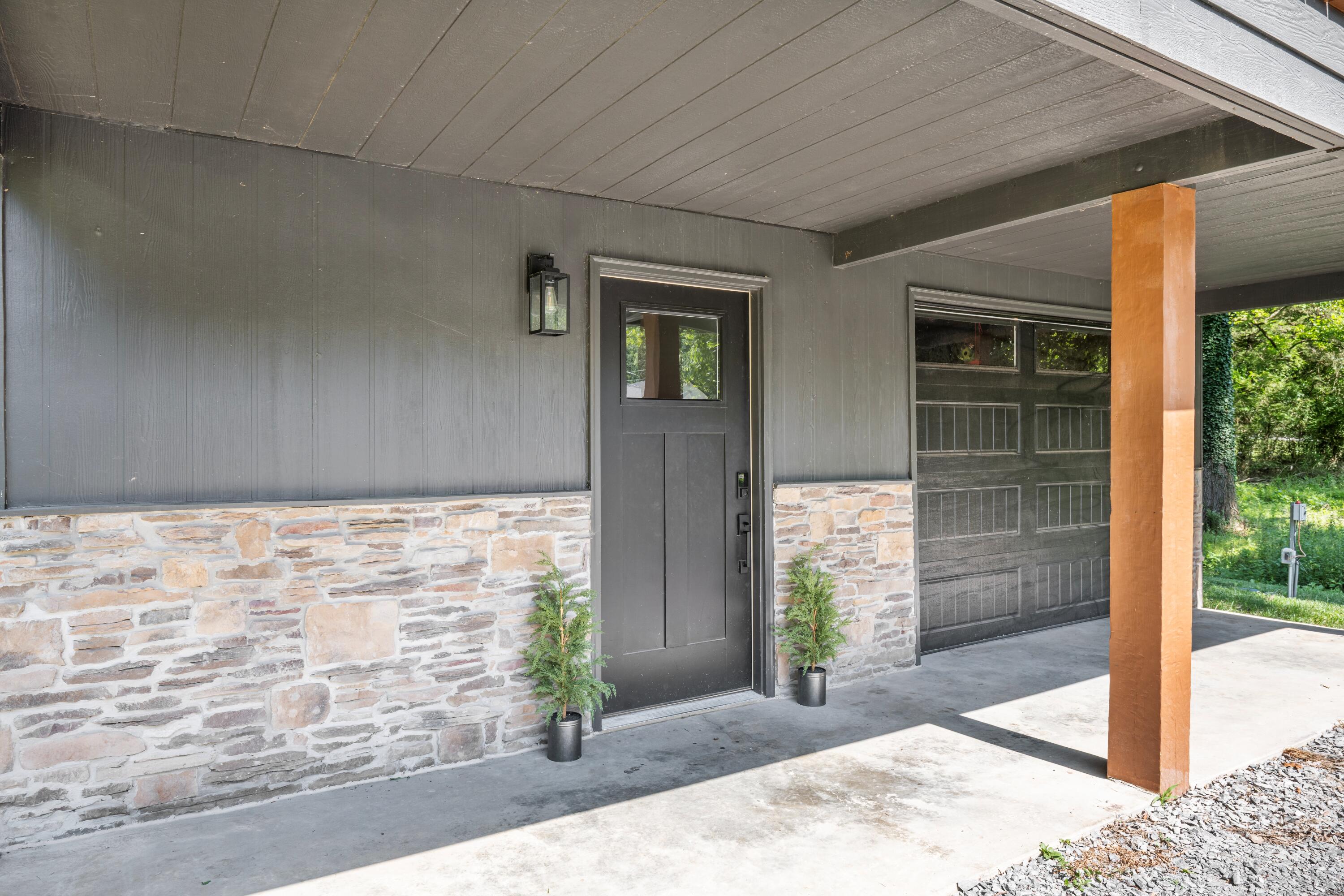 13777 S Tonja Lane