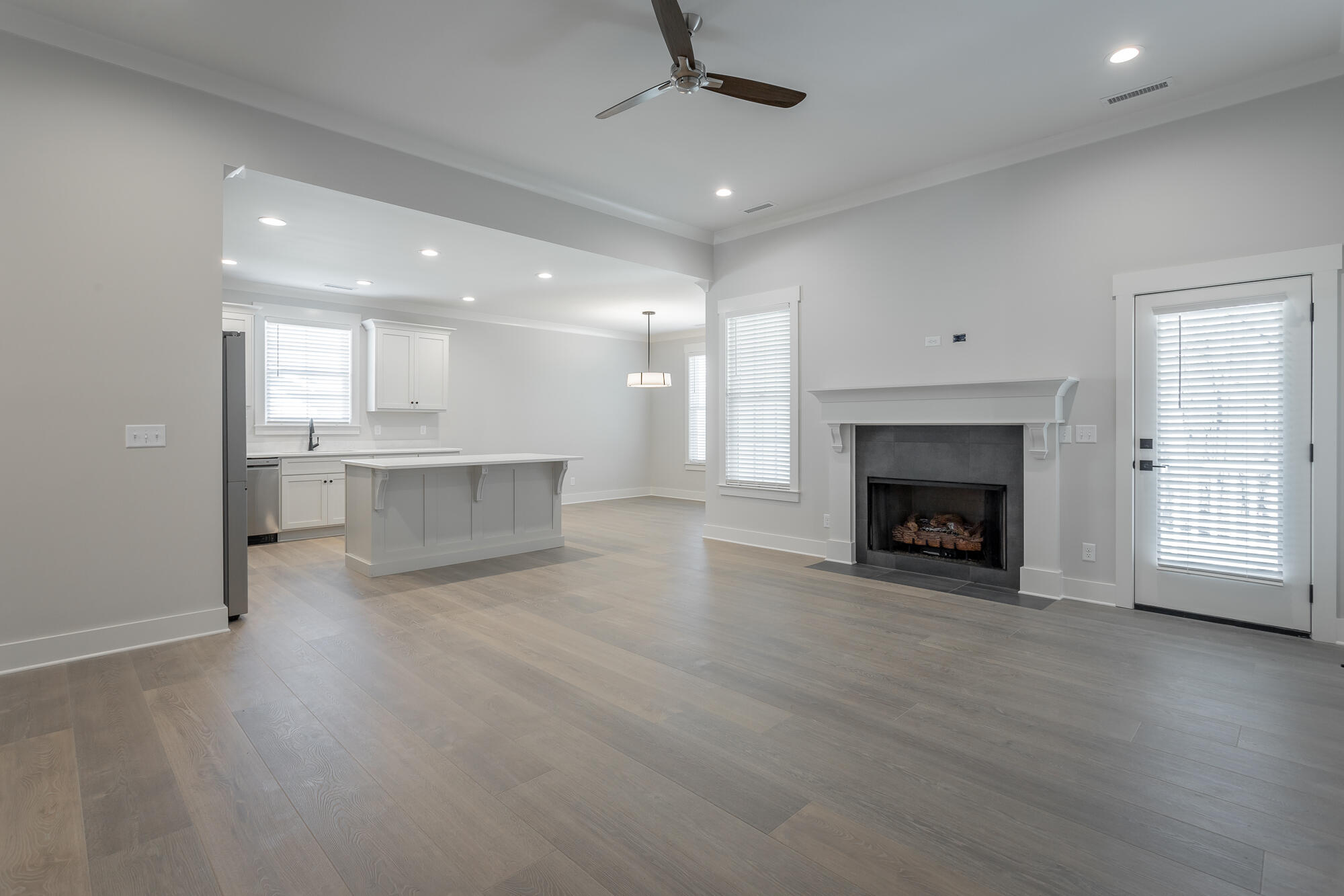 1235 Bentley Lane