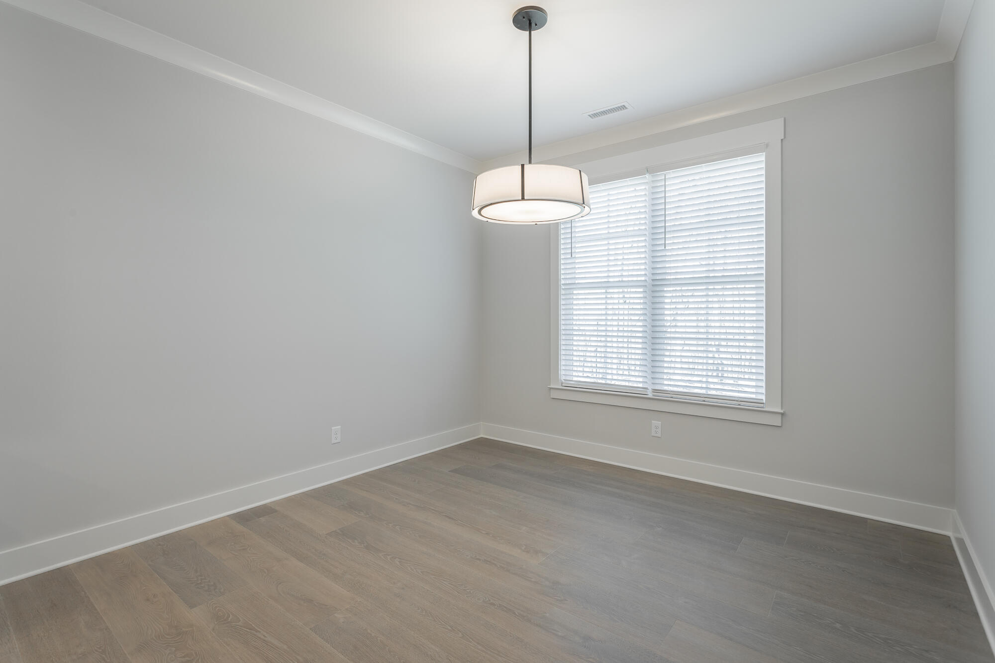 1235 Bentley Lane