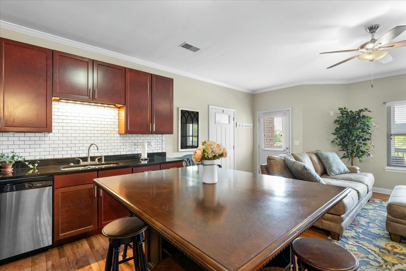 229 Delmont St #225