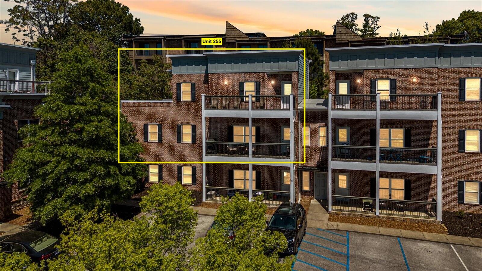 229 Delmont St #225