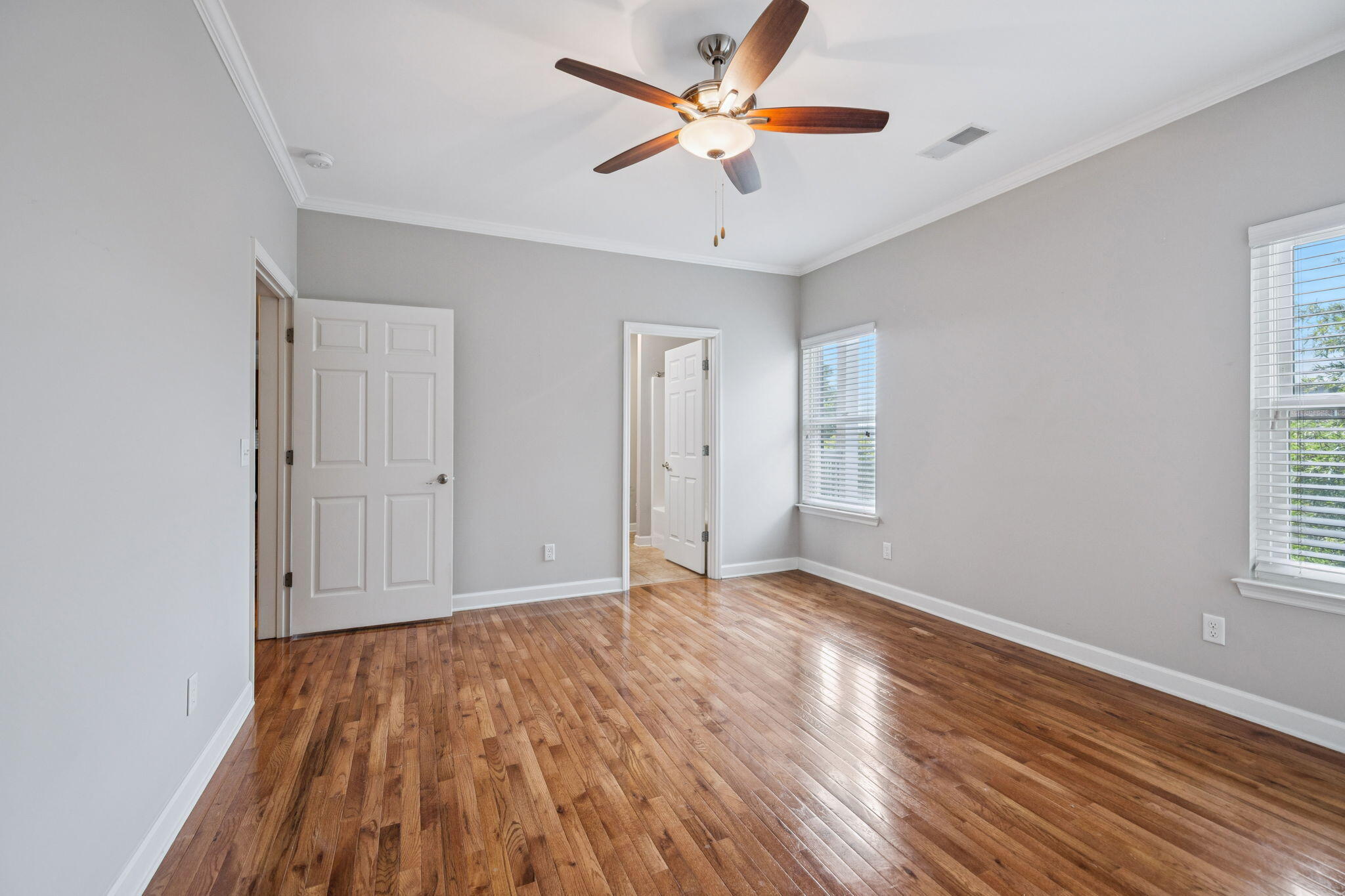 229 Delmont St #225