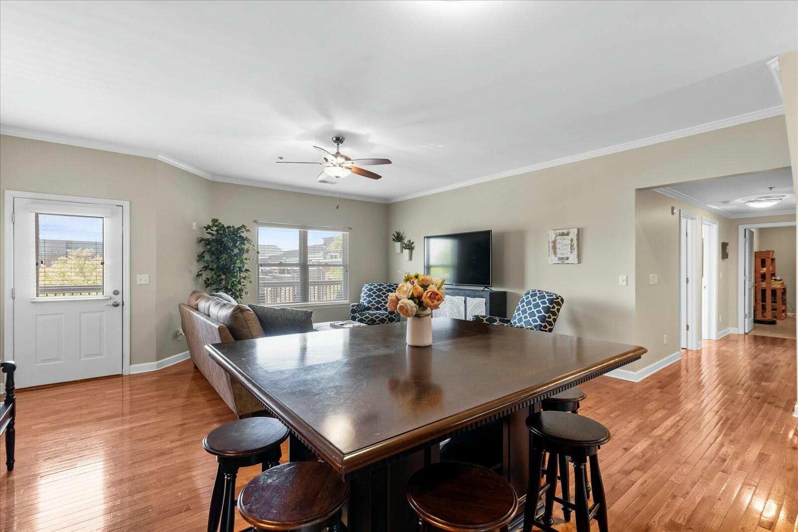 229 Delmont St #225