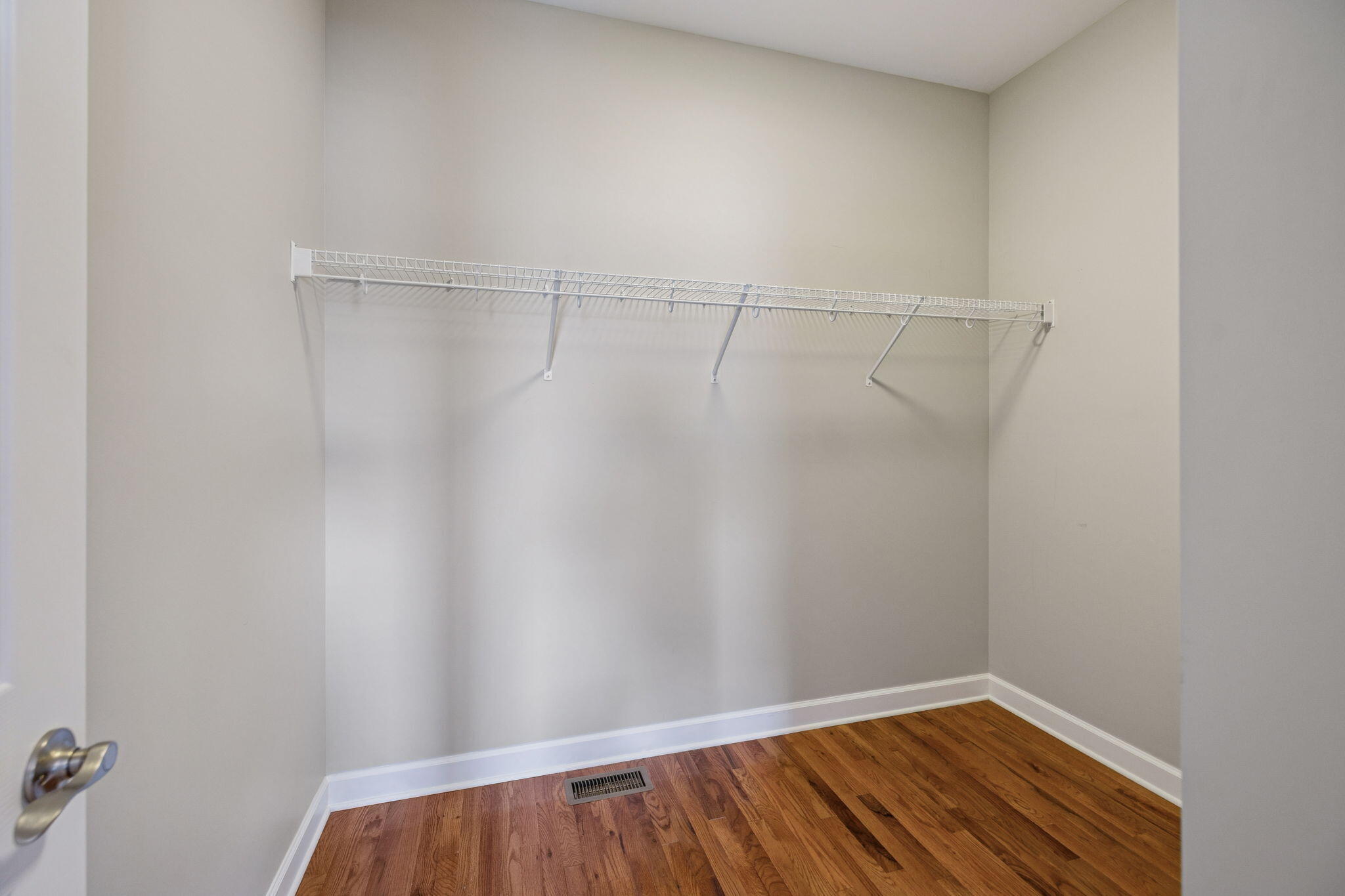 229 Delmont St #225